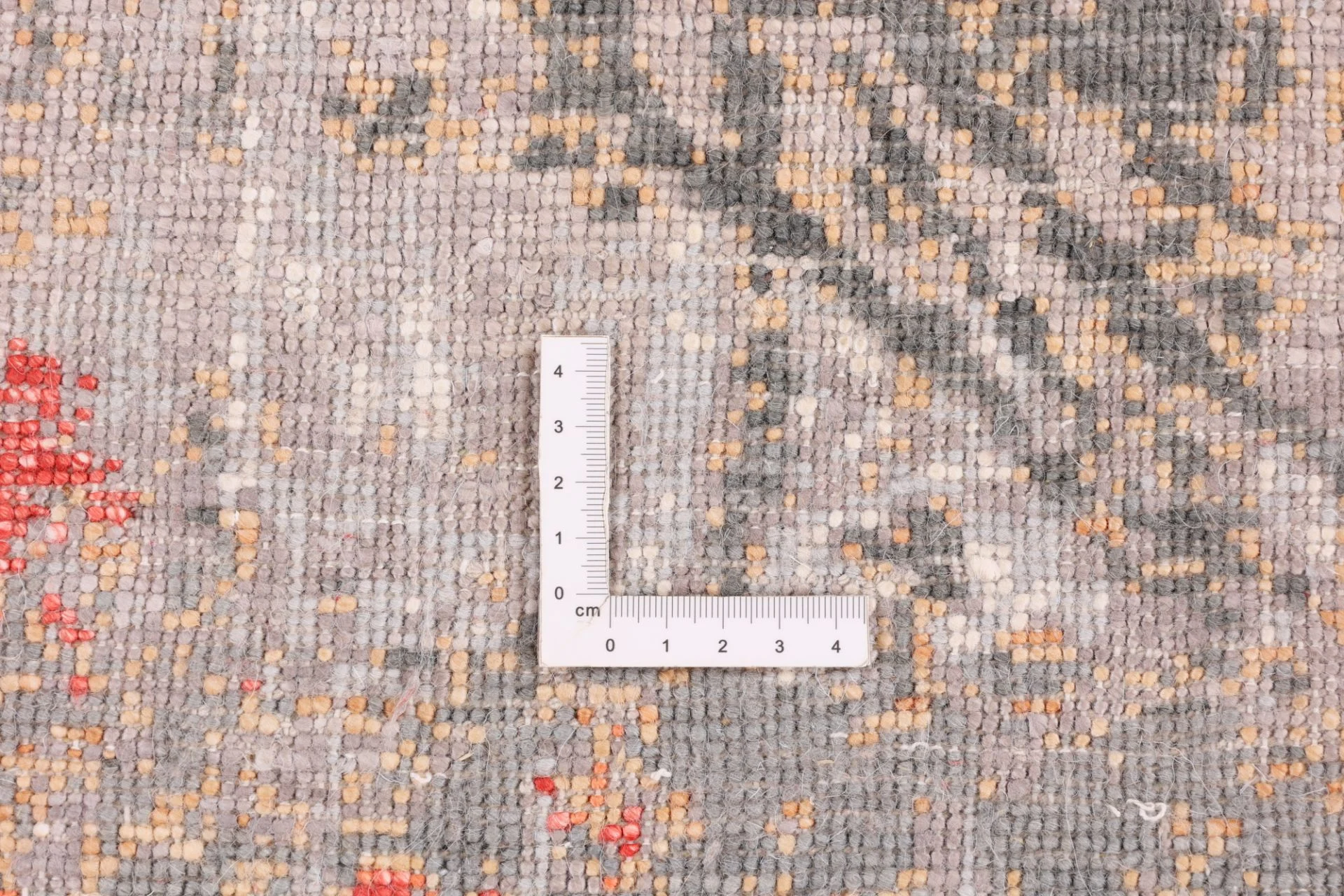 Indian Rug 173 × 241 cm in Wool & Silk, hand-knotted - Image 9