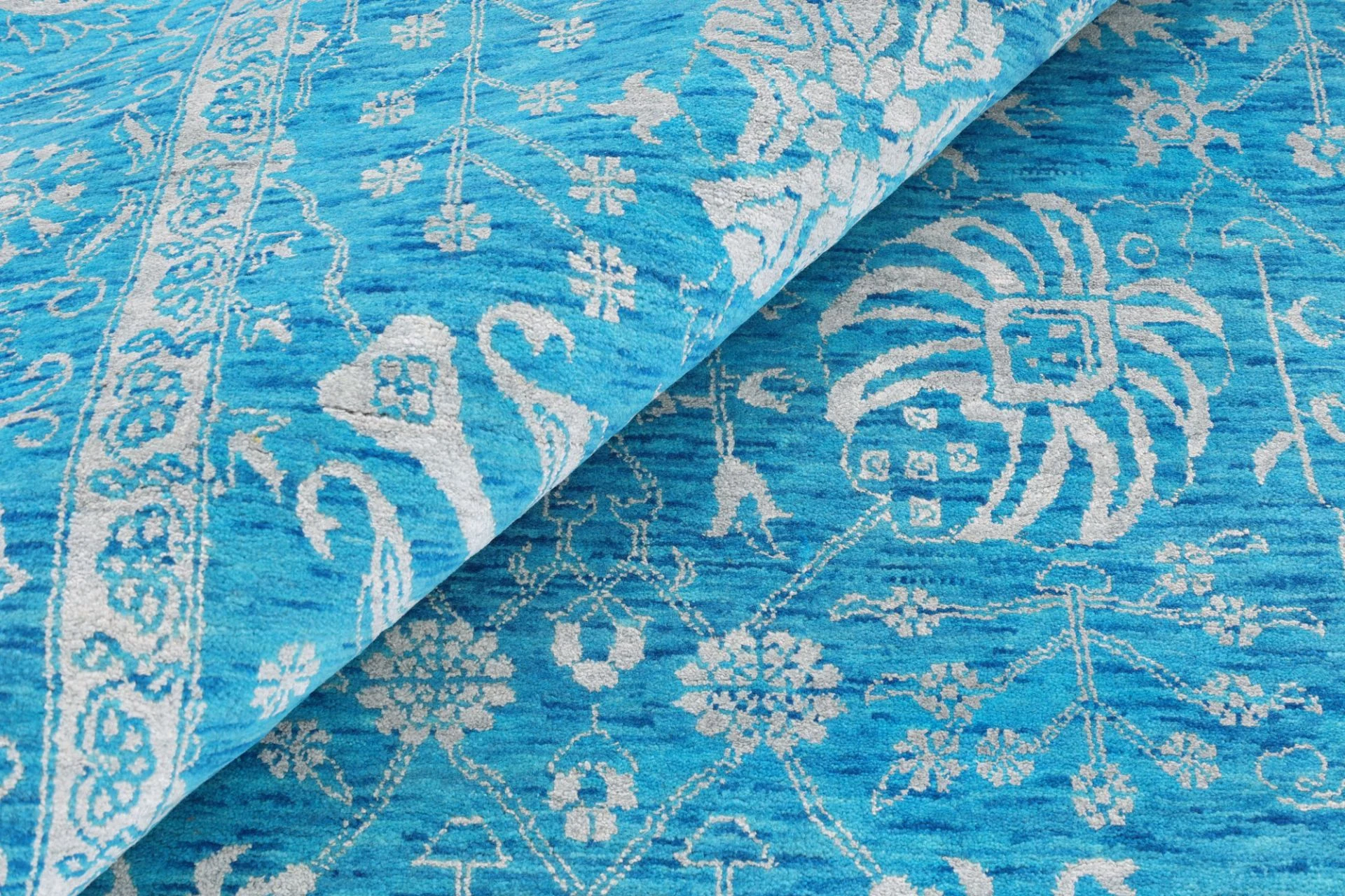 Wool & Silk Indian Rug 320 × 240 cm, hand-knotted - Image 8