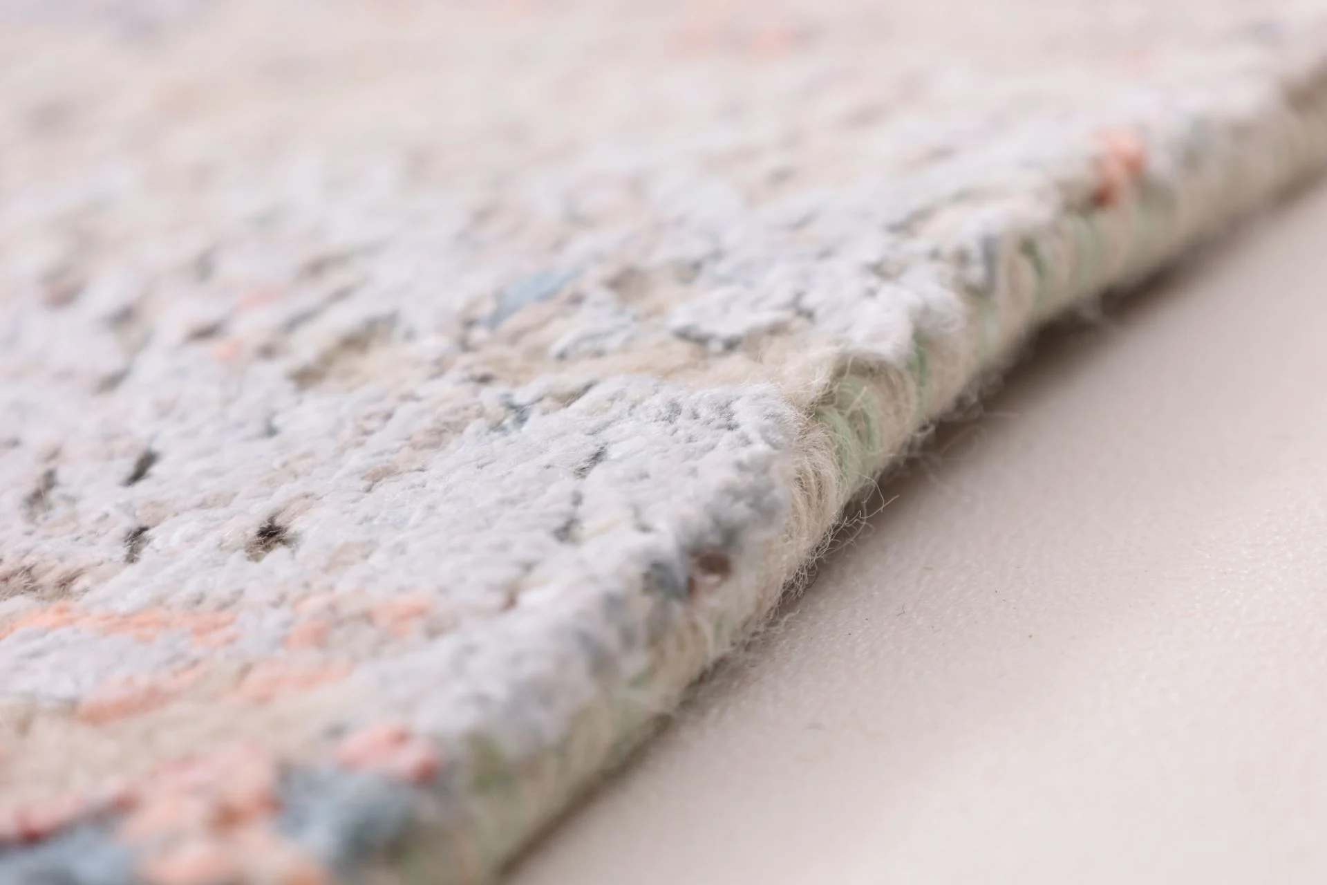 Wool & Silk Indian Rug 297 × 203 cm, hand-knotted - Image 6