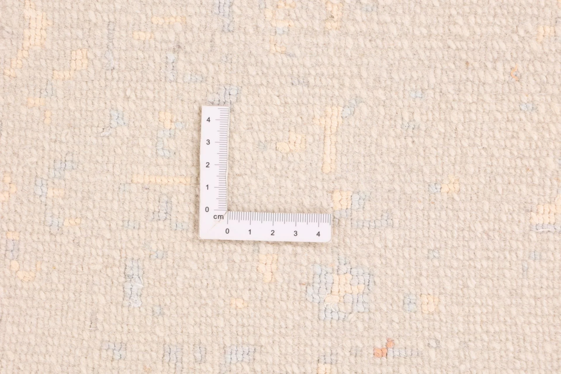 Indian Rug 304 × 257 cm in Wool & Silk, hand-knotted - Image 9