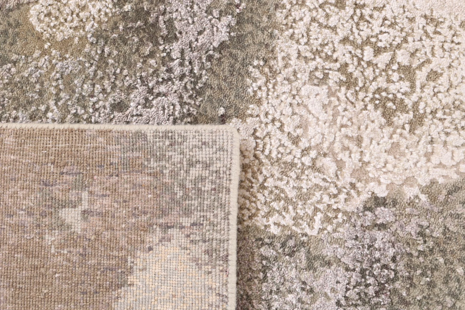 Wool & Silk Indian Rug 304 × 251 cm, hand-knotted - Image 7