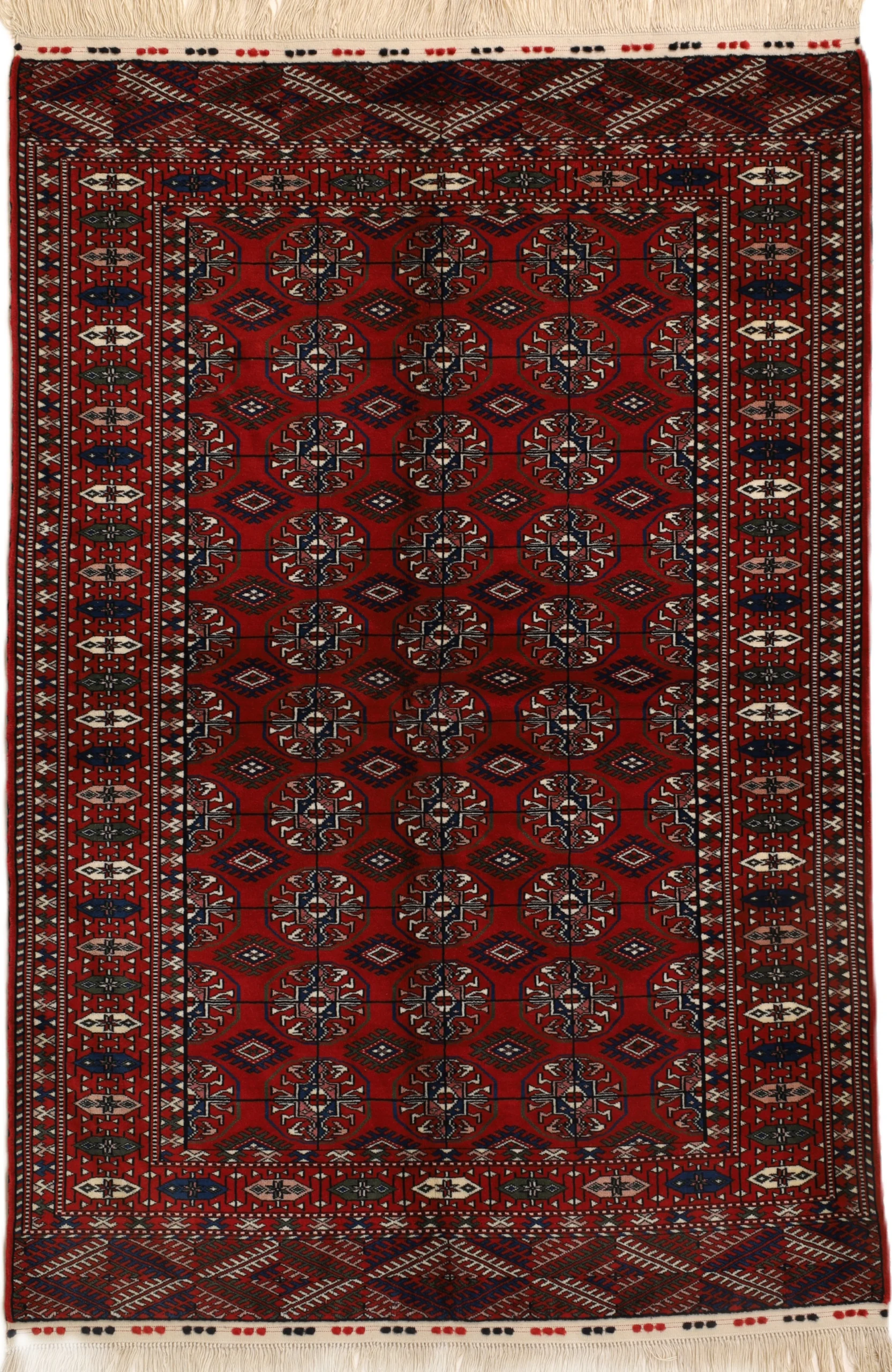 Hand-Knotted Oriental Rug from Russland, 175 × 122 cm