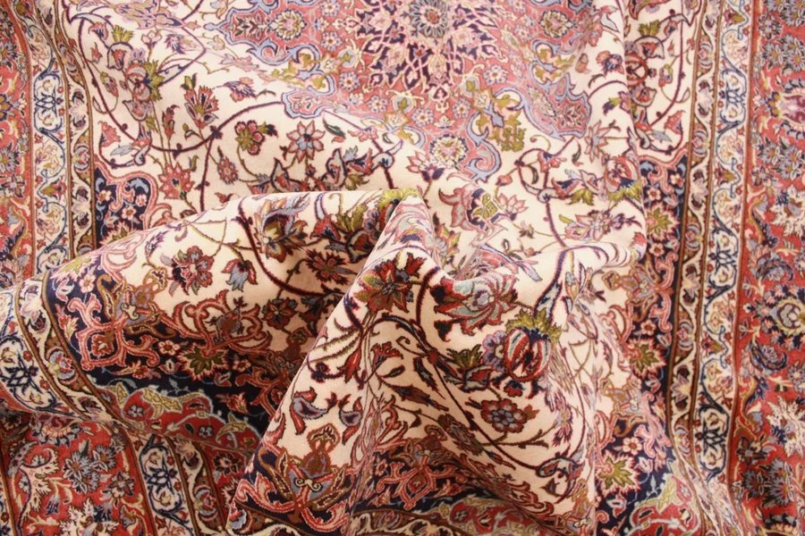 Hand-Knotted Isfahan Persian Rug, 298 × 198 cm, Wool & Silk - Image 16