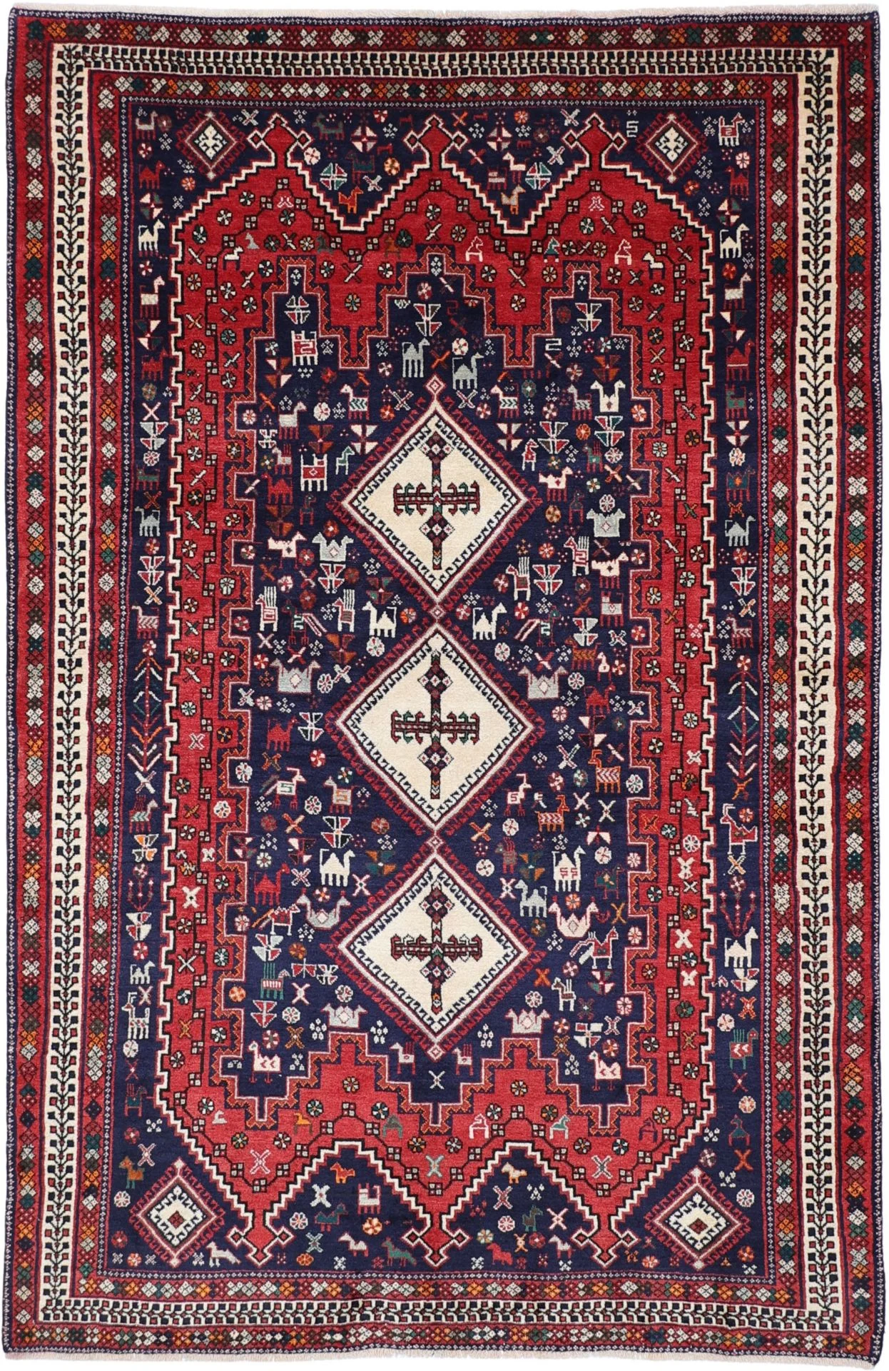 Wool Persian Rug 162 × 250 cm, hand-knotted