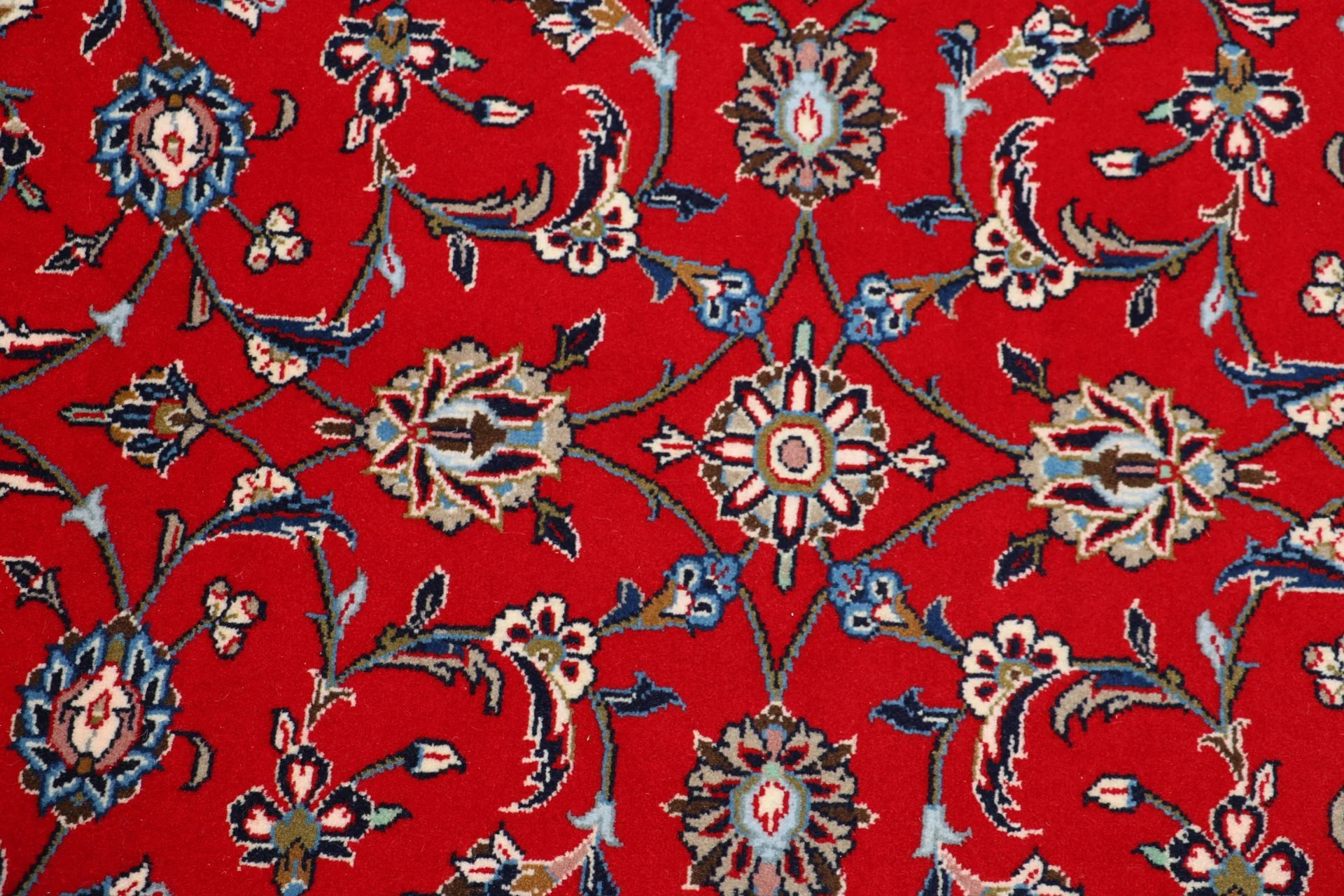 Wool Kashan Persian Rug 203 × 297 cm, hand-knotted - Image 9