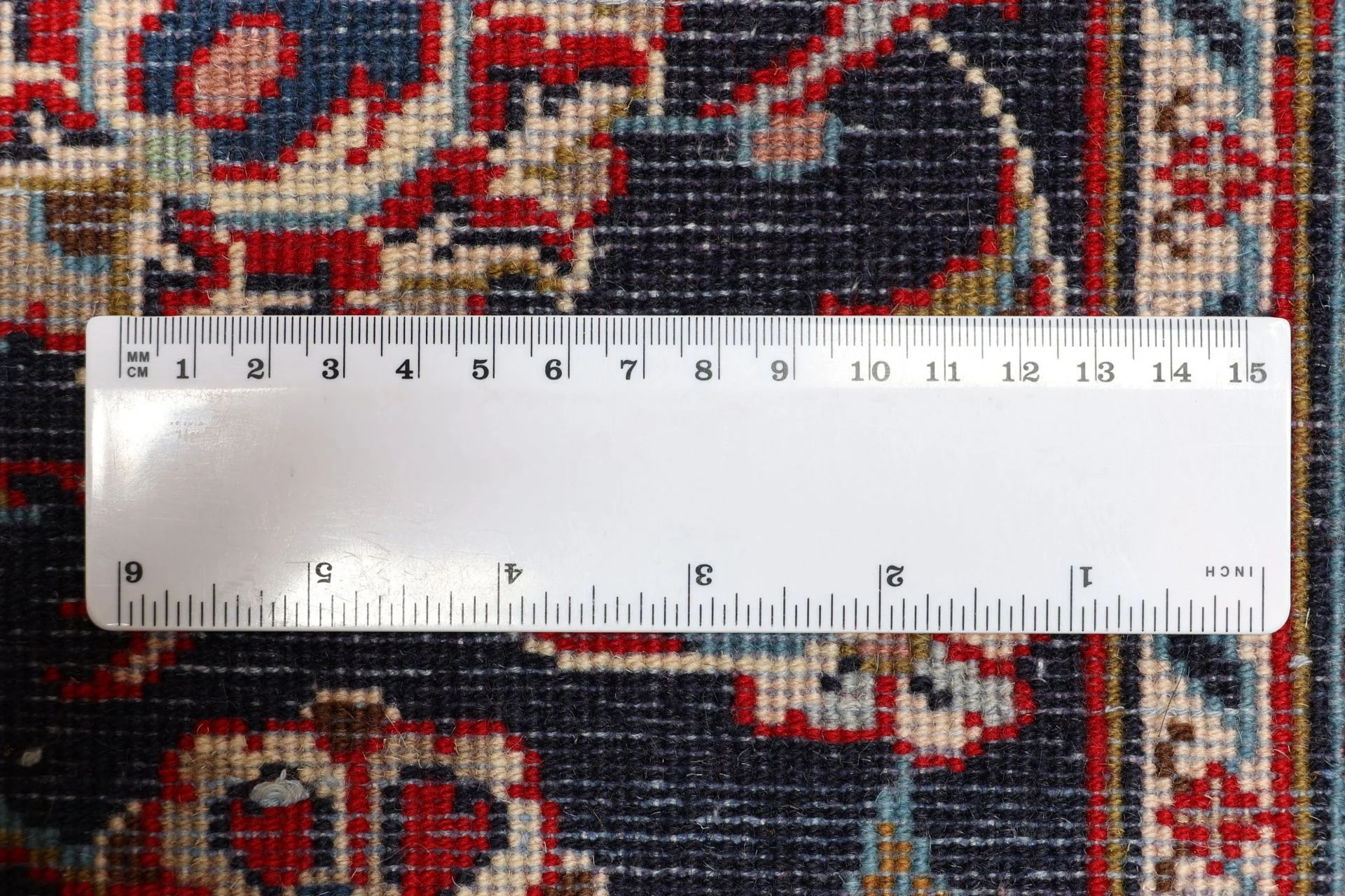 Wool Kashan Persian Rug 203 × 297 cm, hand-knotted - Image 11