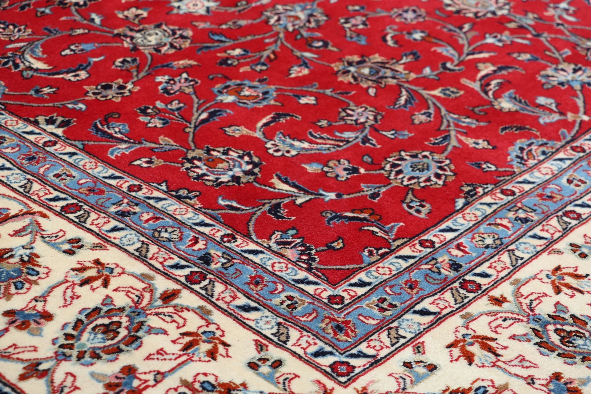 Wool Kashan Persian Rug 252 × 350 cm, hand-knotted - Image 5