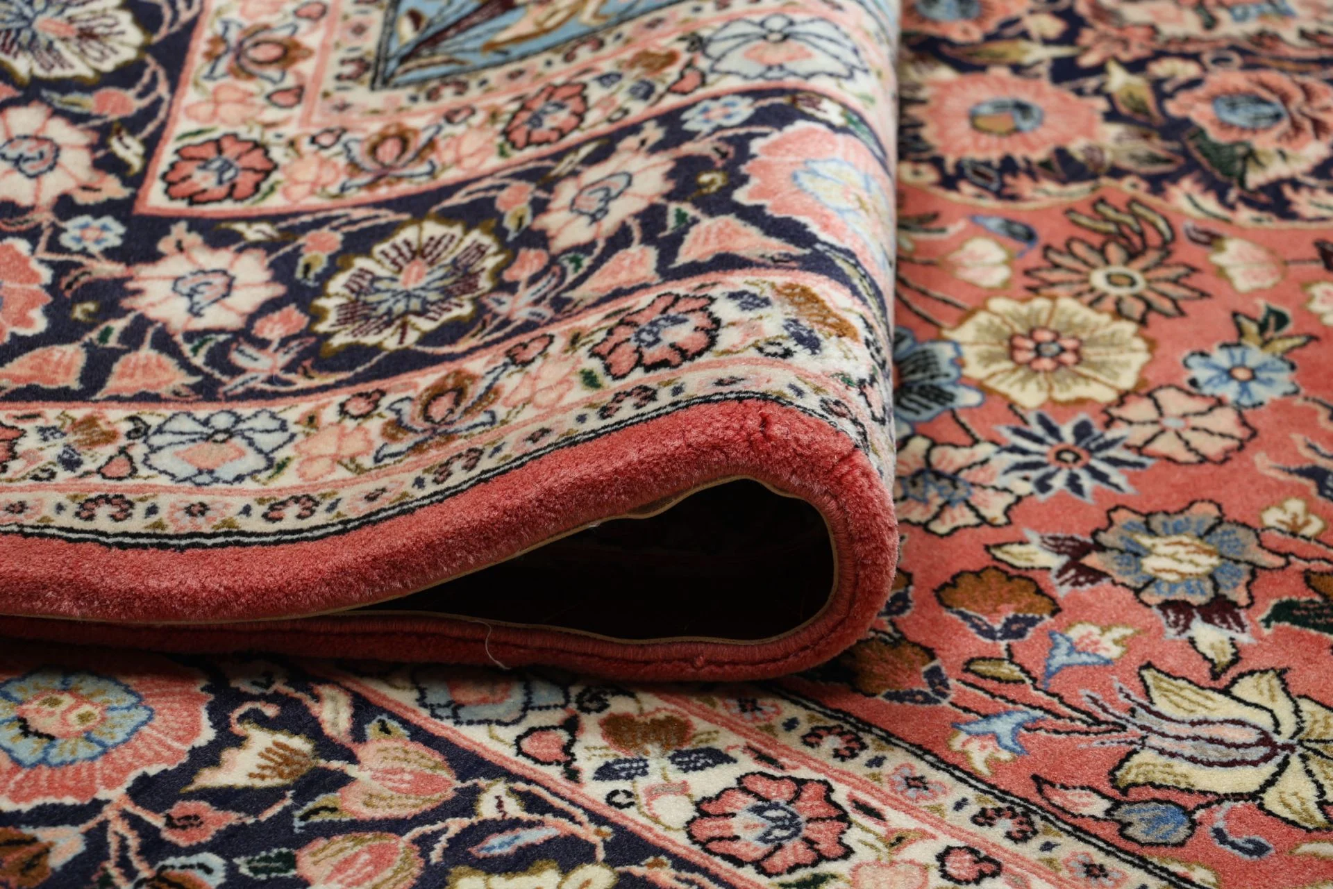 Persian Rug 215 × 320 cm in Wool, hand-knotted - Image 10