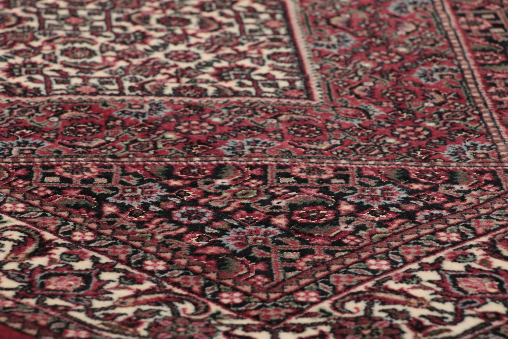 Hand-Knotted Bijar Persian Rug, 80 × 302 cm, Wool & Silk - Image 5