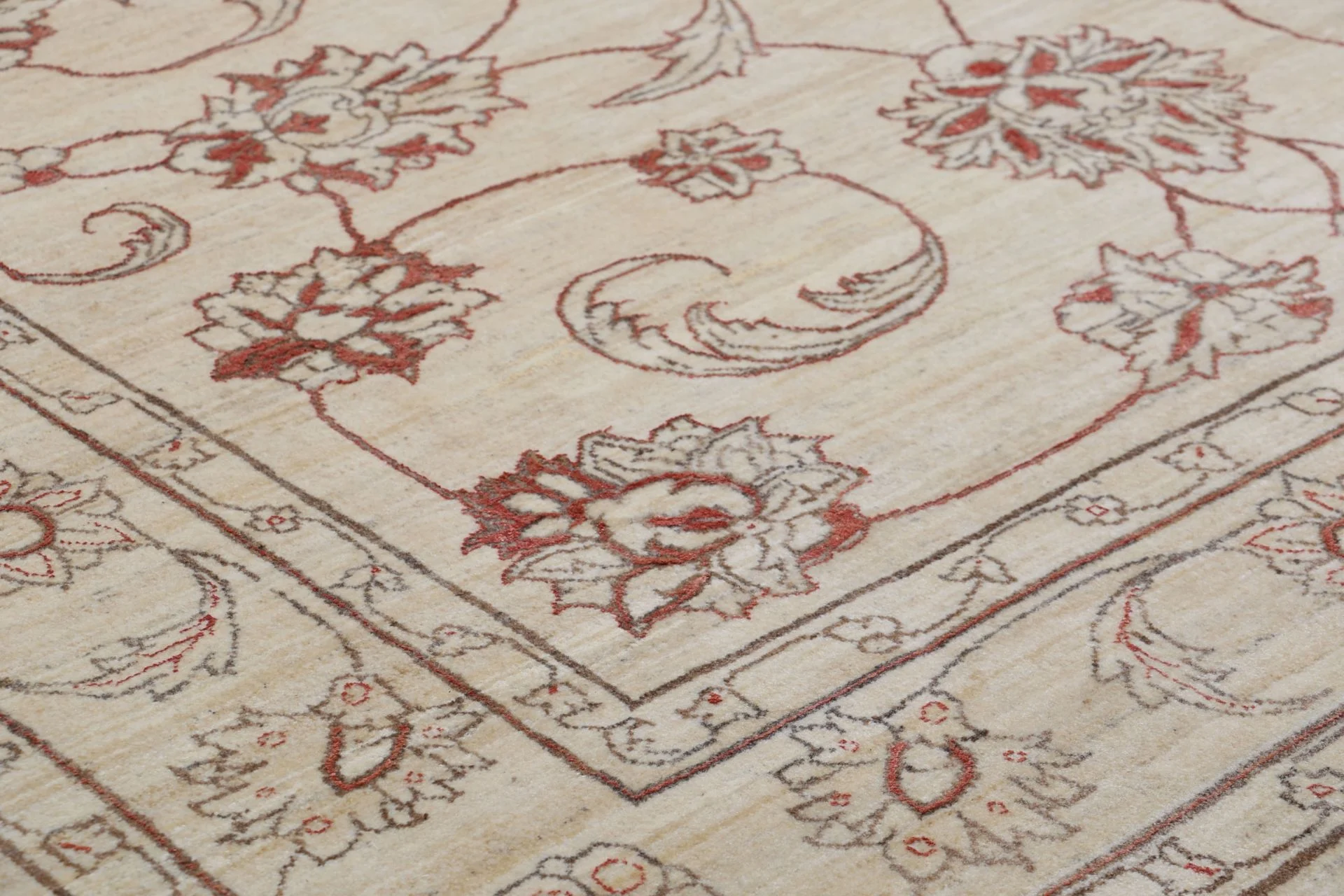 Hand-Knotted Loribaft Persian Rug, 205 × 300 cm, Wool - Image 5