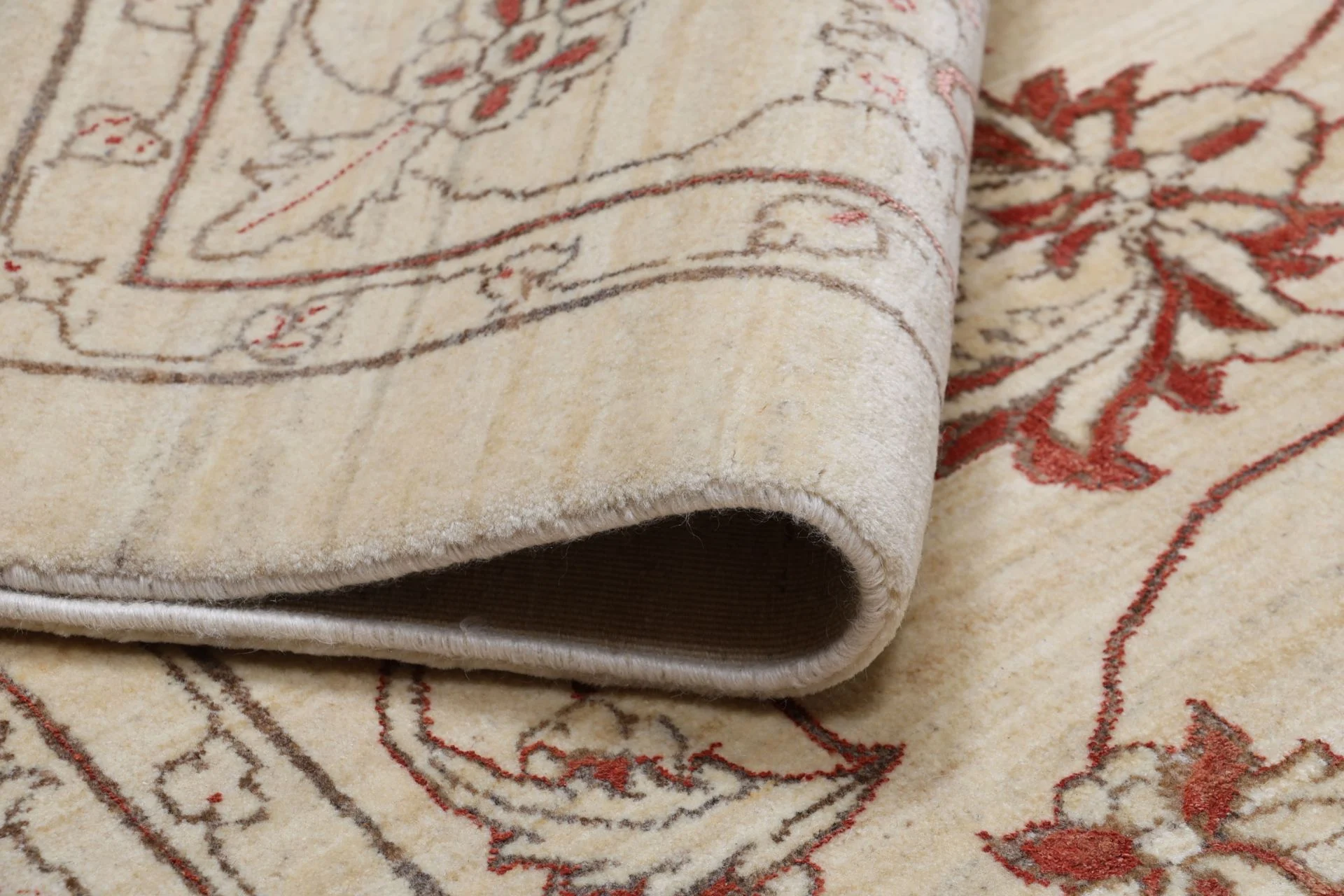 Hand-Knotted Loribaft Persian Rug, 205 × 300 cm, Wool - Image 8