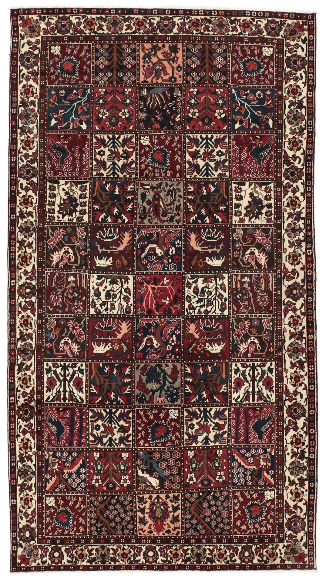 Wool Bakhtiari Persian Rug 170 × 310 cm, hand-knotted