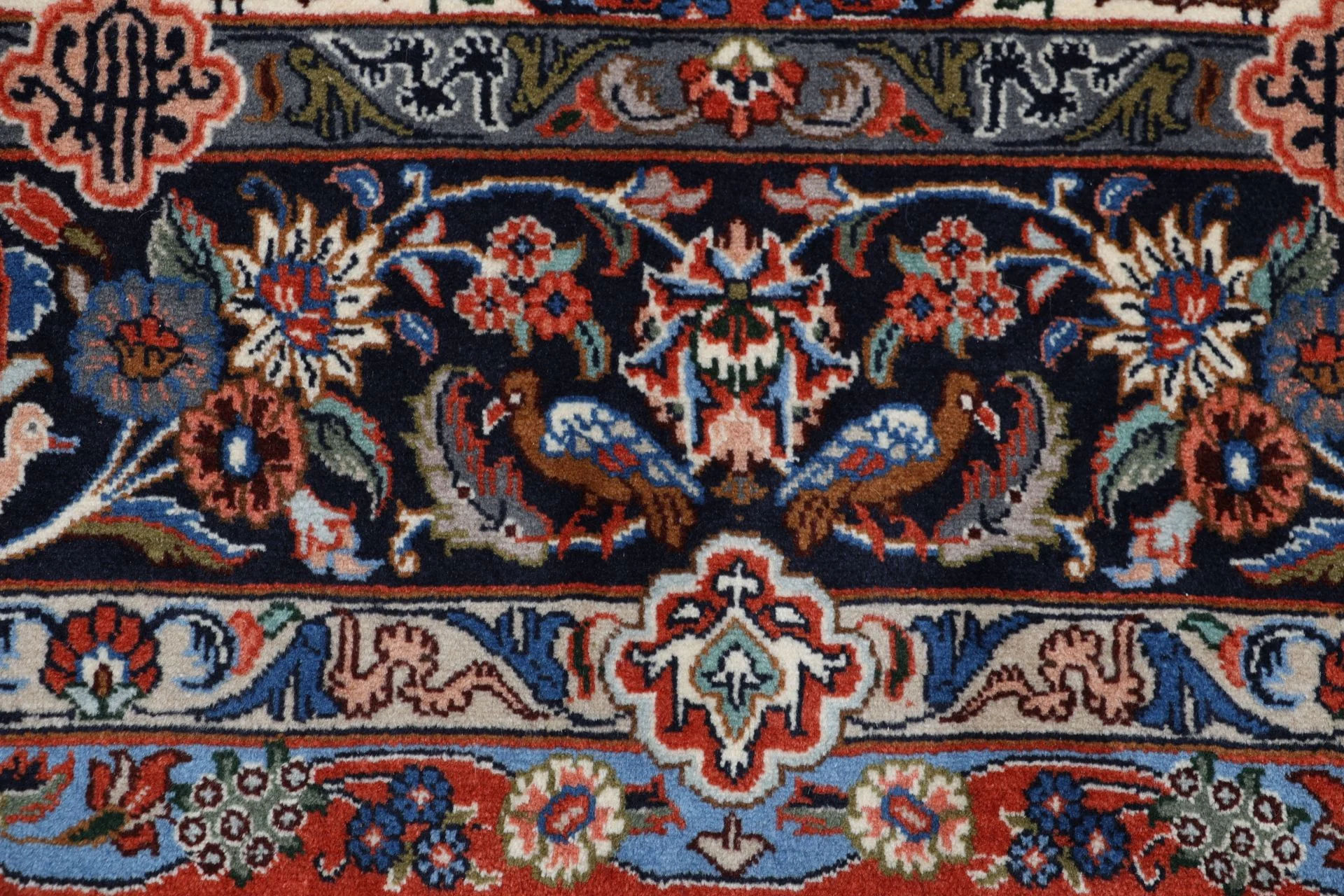 Hand-Knotted Sarouk Persian Rug, 202 × 298 cm, Wool - Image 8
