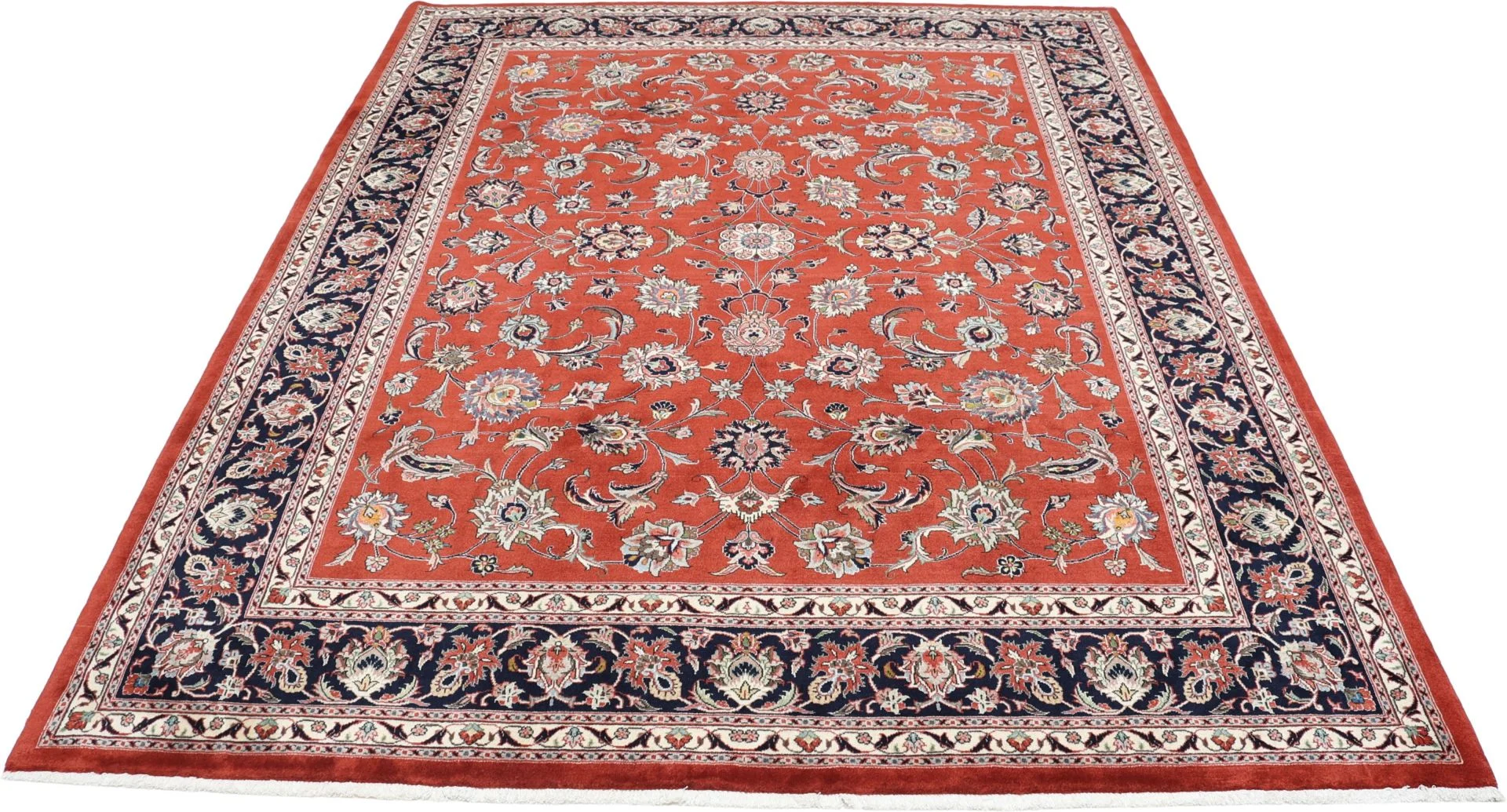Alternative view of Sarouk Persian Rug 220 × 278 cm in Wool, hand-knotted