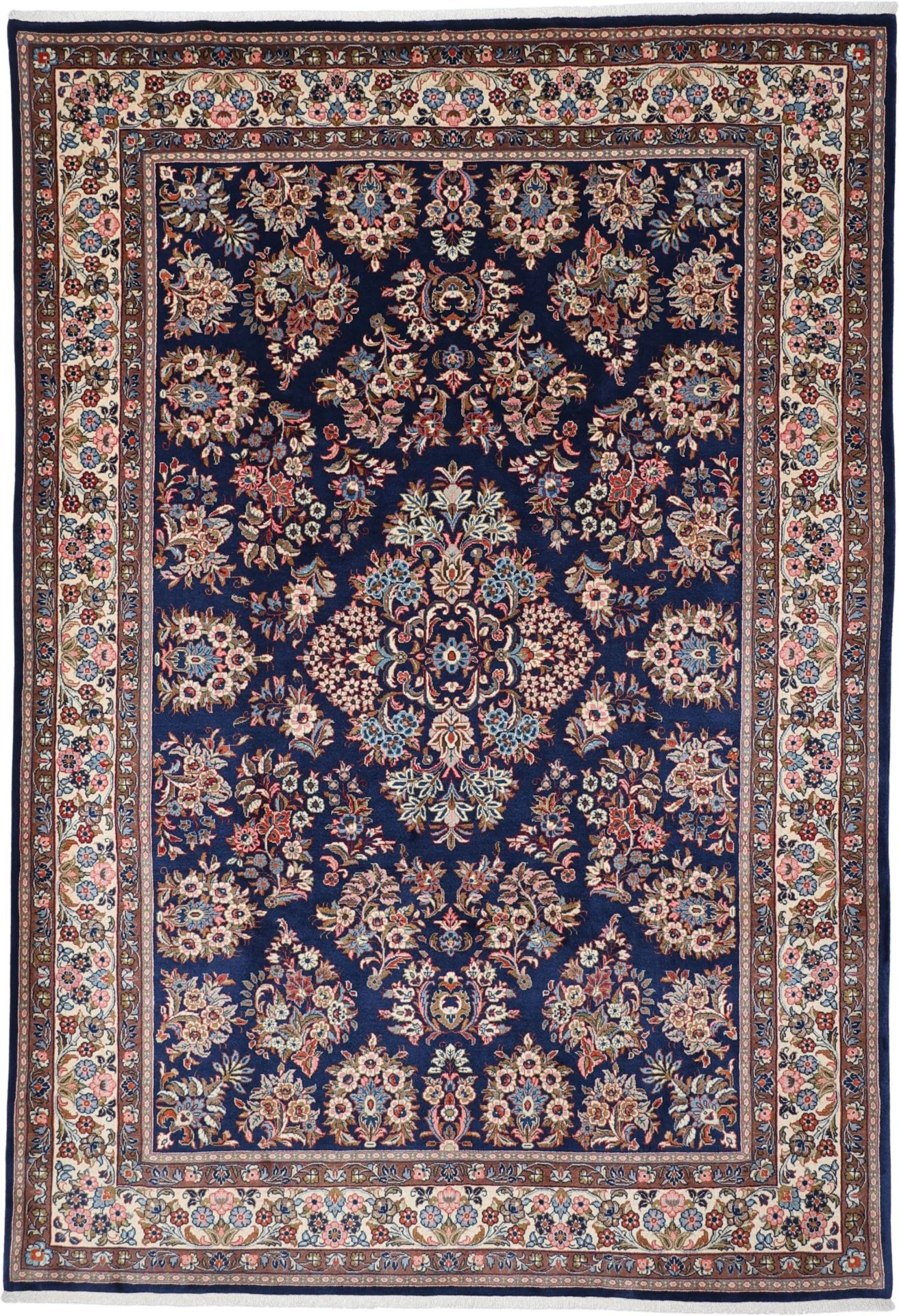 Sarouk Persian Rug 218 × 315 cm in Wool, hand-knotted