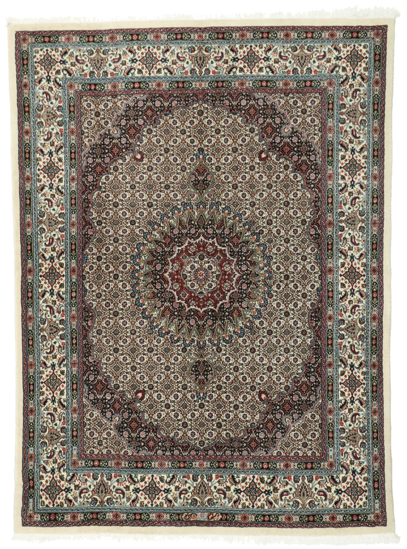 Moud Persian Rug 148 × 200 cm in Wool, hand-knotted