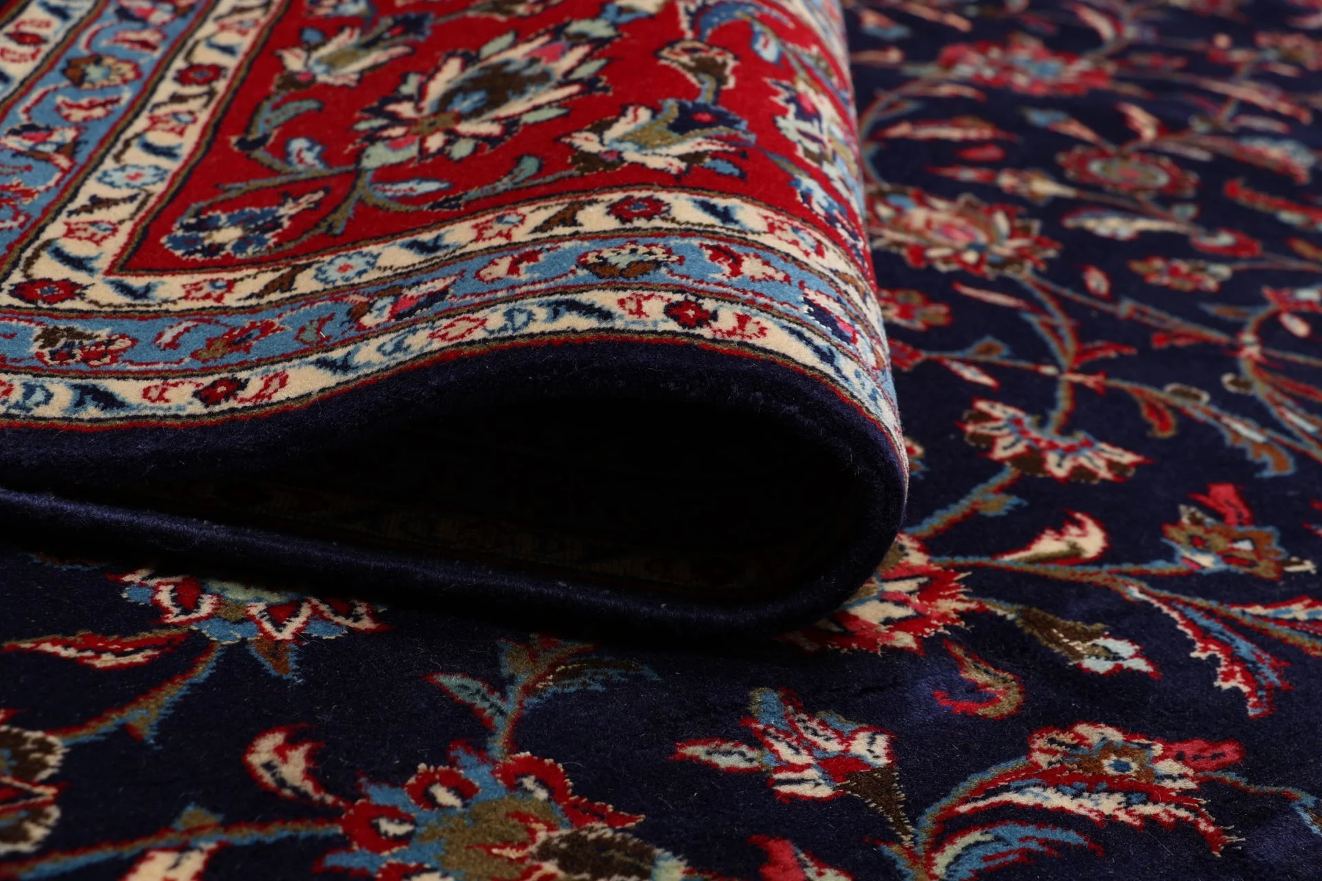 Wool Kashan Persian Rug 246 × 345 cm, hand-knotted - Image 10