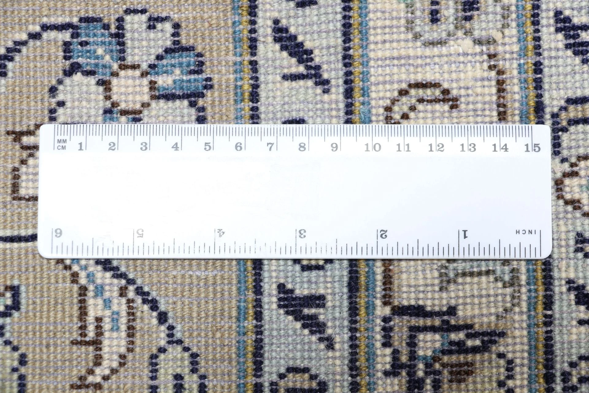 Hand-Knotted Kashan Persian Rug, 253 × 305 cm, Wool - Image 11