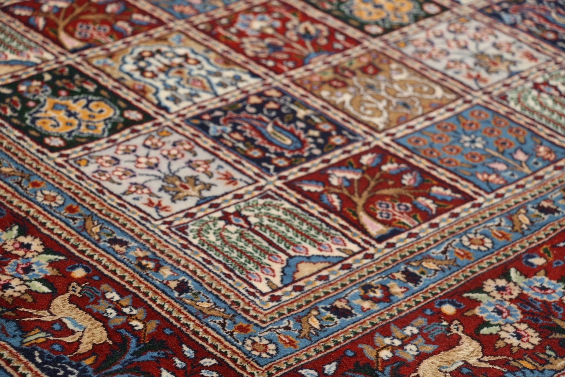 Hand-Knotted Moud Persian Rug, 165 × 250 cm, Wool - Image 5