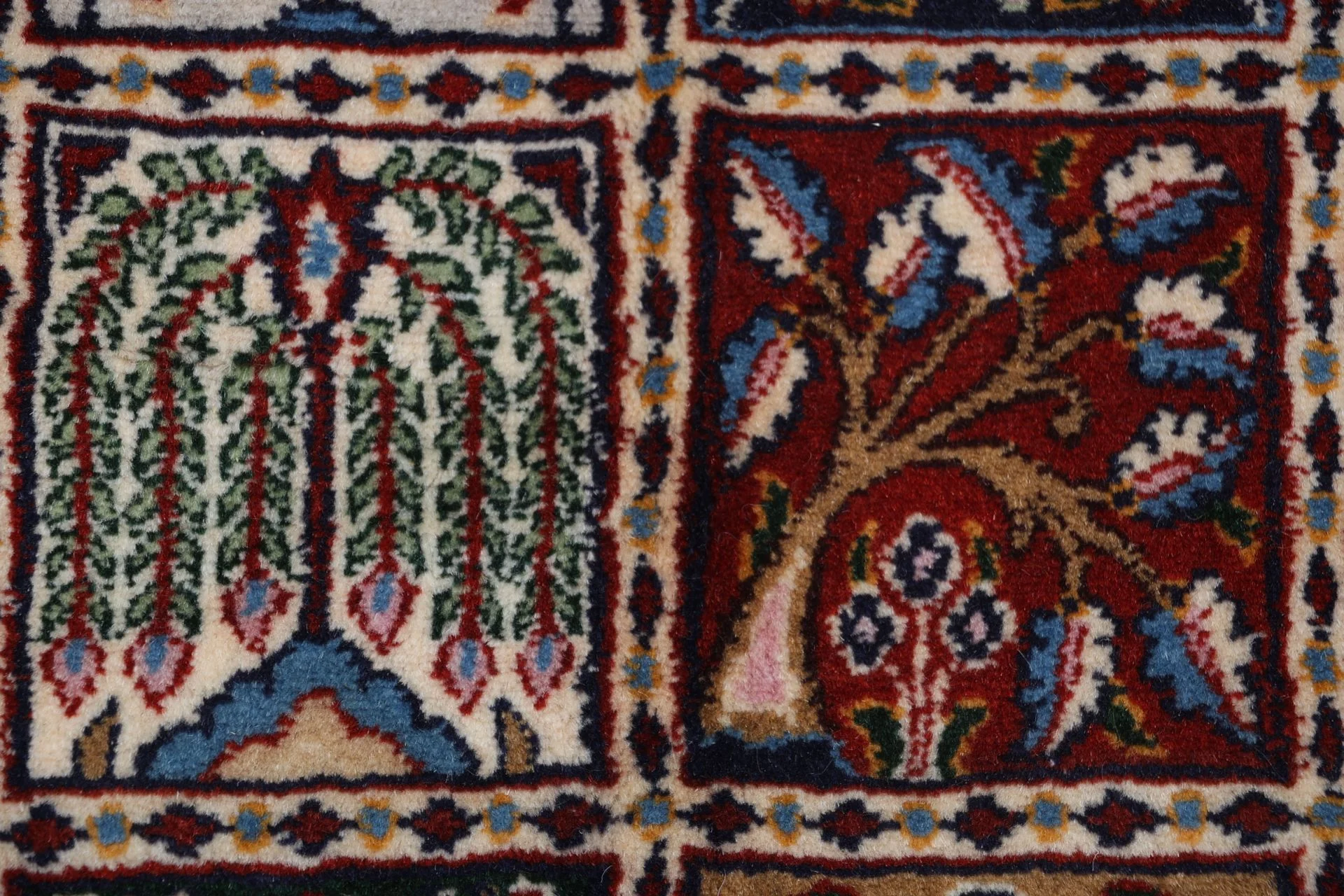 Hand-Knotted Moud Persian Rug, 165 × 250 cm, Wool - Image 9