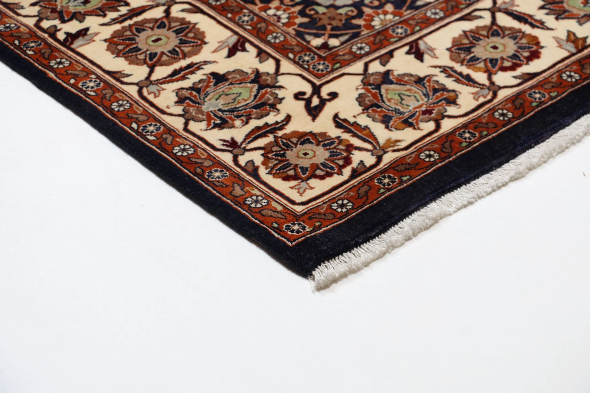 Persian Rug 202 × 280 cm in Wool, hand-knotted - Image 6