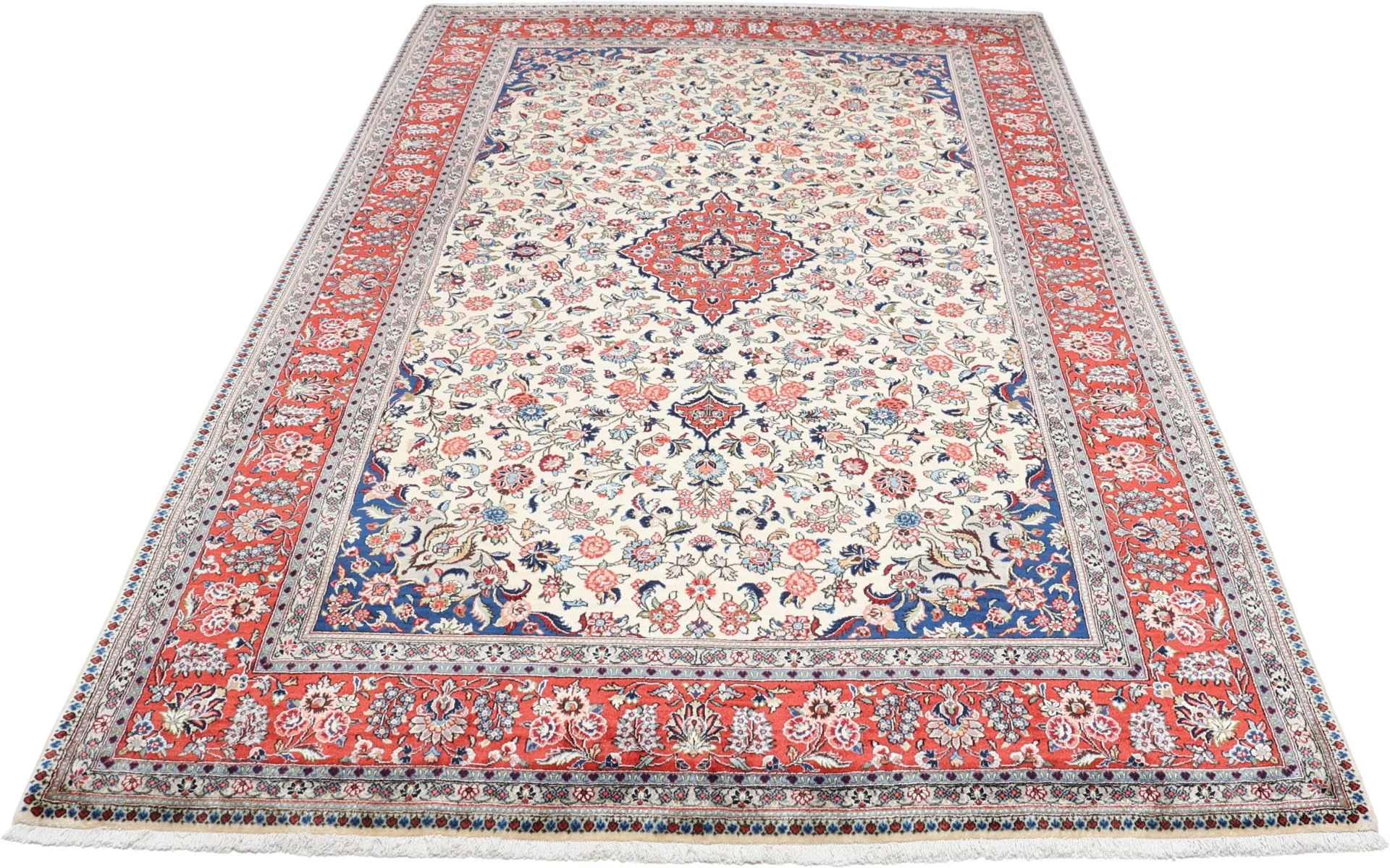 Alternative view of Sarouk Persian Rug 200 × 305 cm in Wool, hand-knotted
