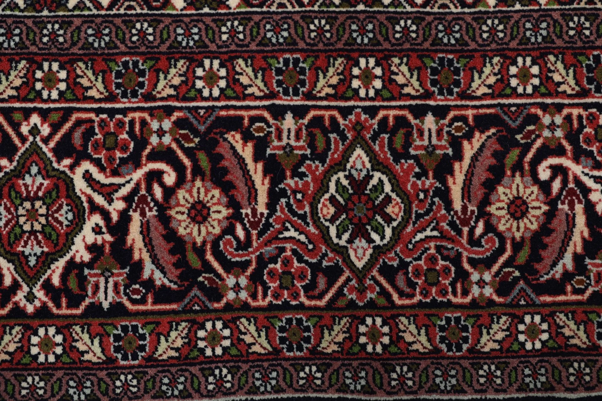 Bijar Persian Rug 167 × 243 cm in Wool, hand-knotted - Image 8