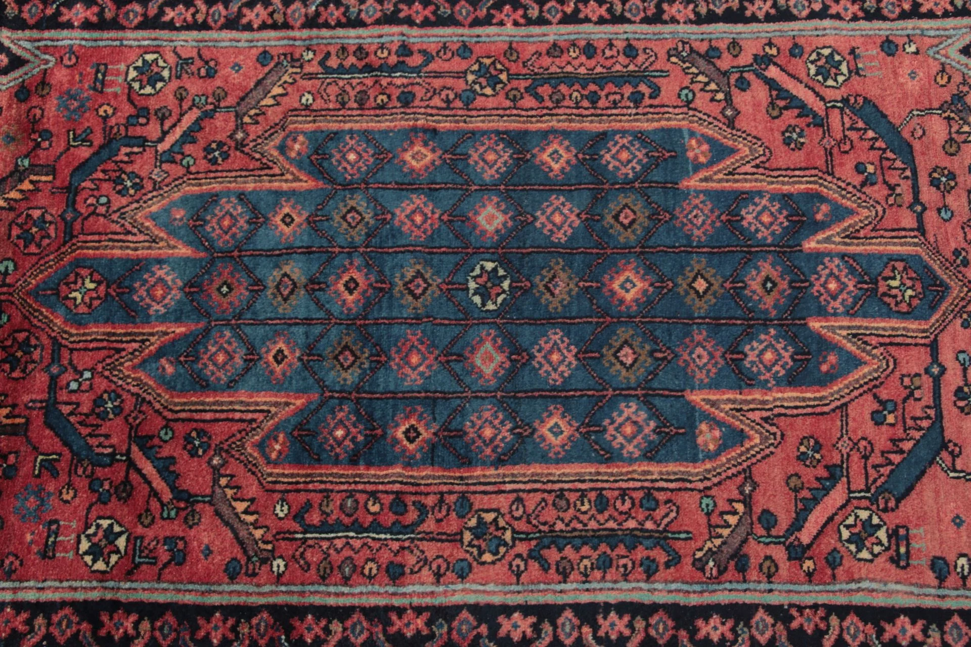 Alternative view of Bijar Persian Rug 156 × 285 cm in Wool, hand-knotted