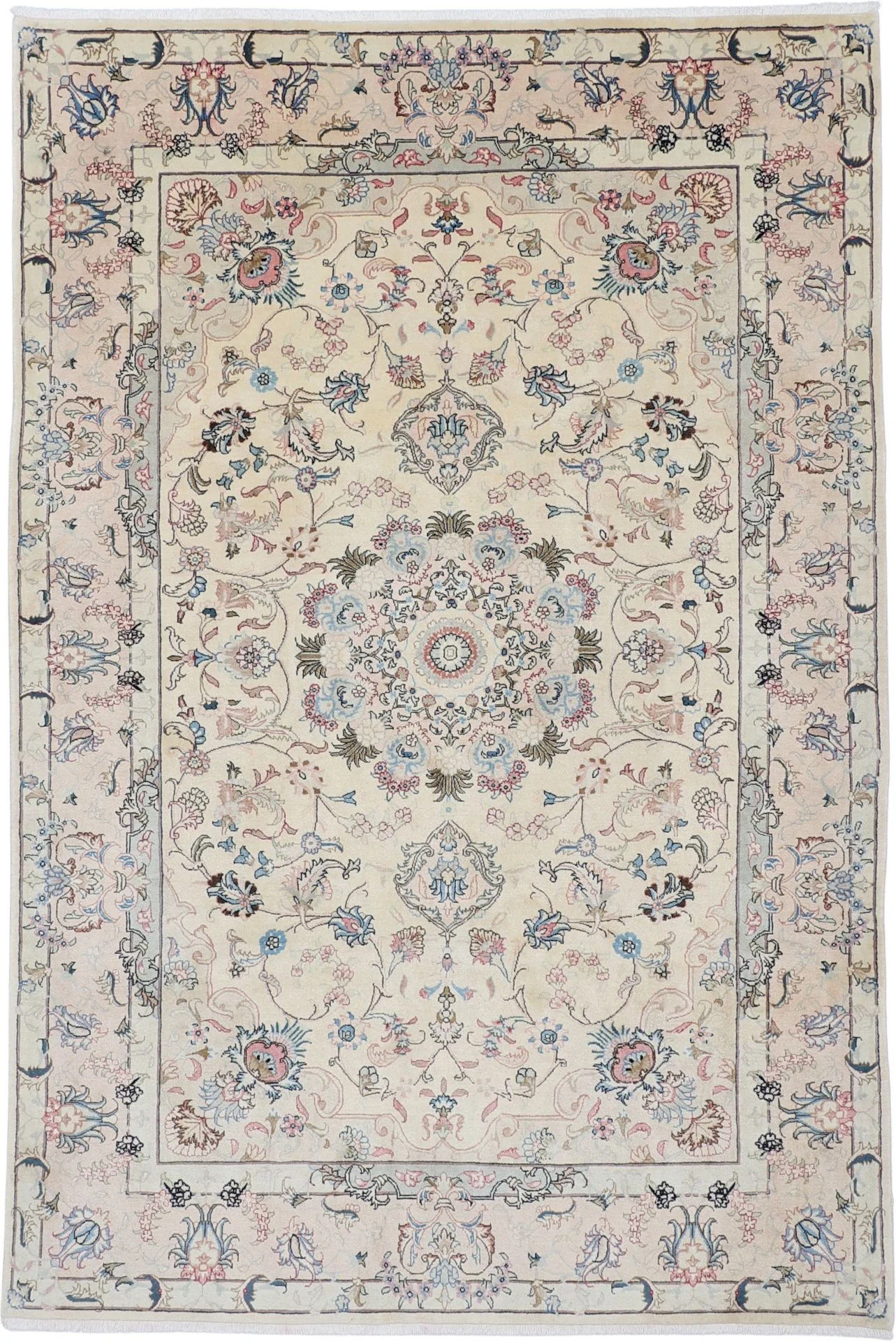 Wool Kashmar Persian Rug 195 × 290 cm, hand-knotted