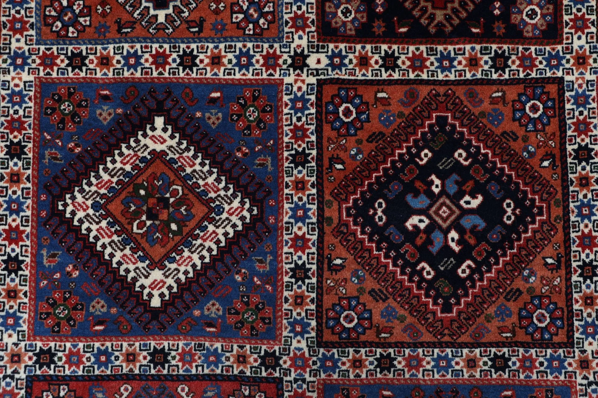 Hand-Knotted Persian Rug, 200 × 290 cm, Wool - Image 9