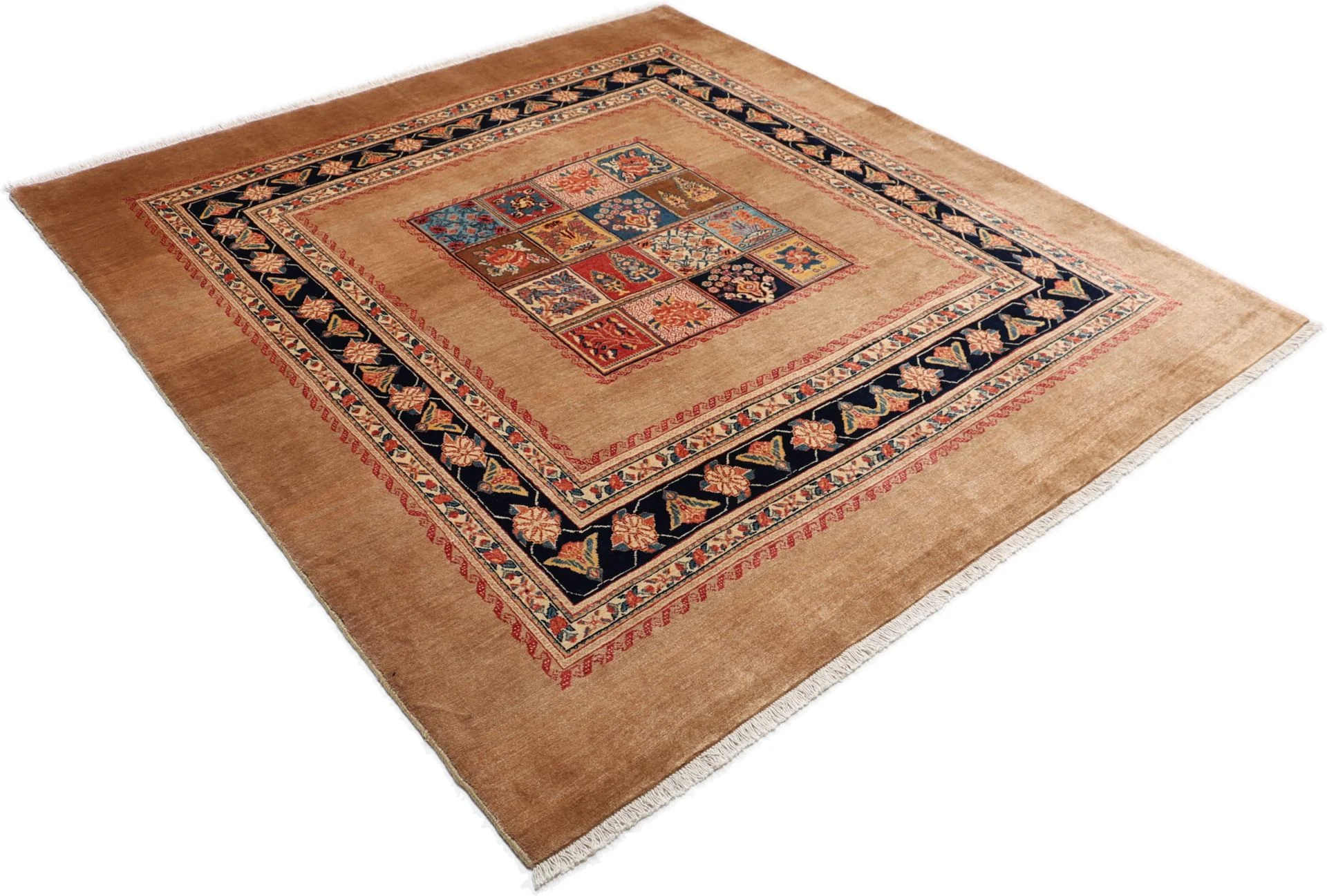 Hand-Knotted Sarouk Persian Rug, 198 × 209 cm, Wool - Image 4