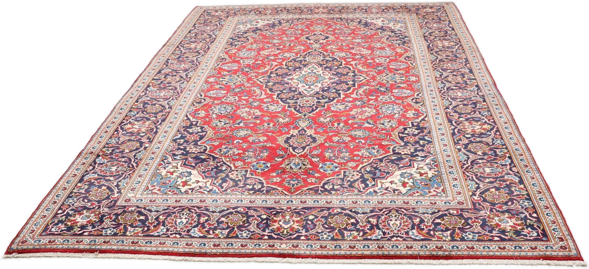 Alternative view of Kashan Persian Rug 198 × 300 cm in Wool, hand-knotted