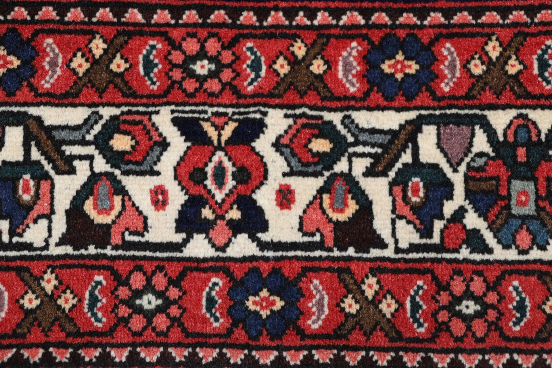 Wool Persian Rug 178 × 243 cm, hand-knotted - Image 8