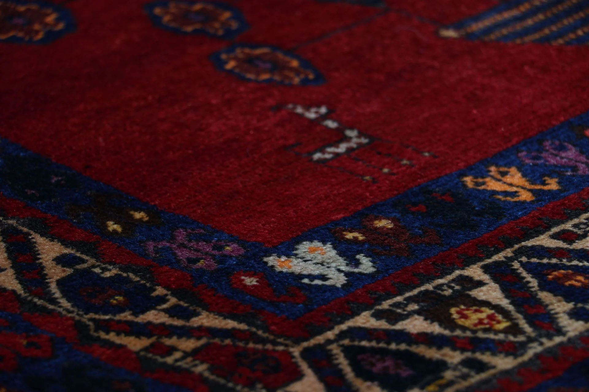 Hand-Knotted Persian Rug, 180 × 235 cm, Wool - Image 5