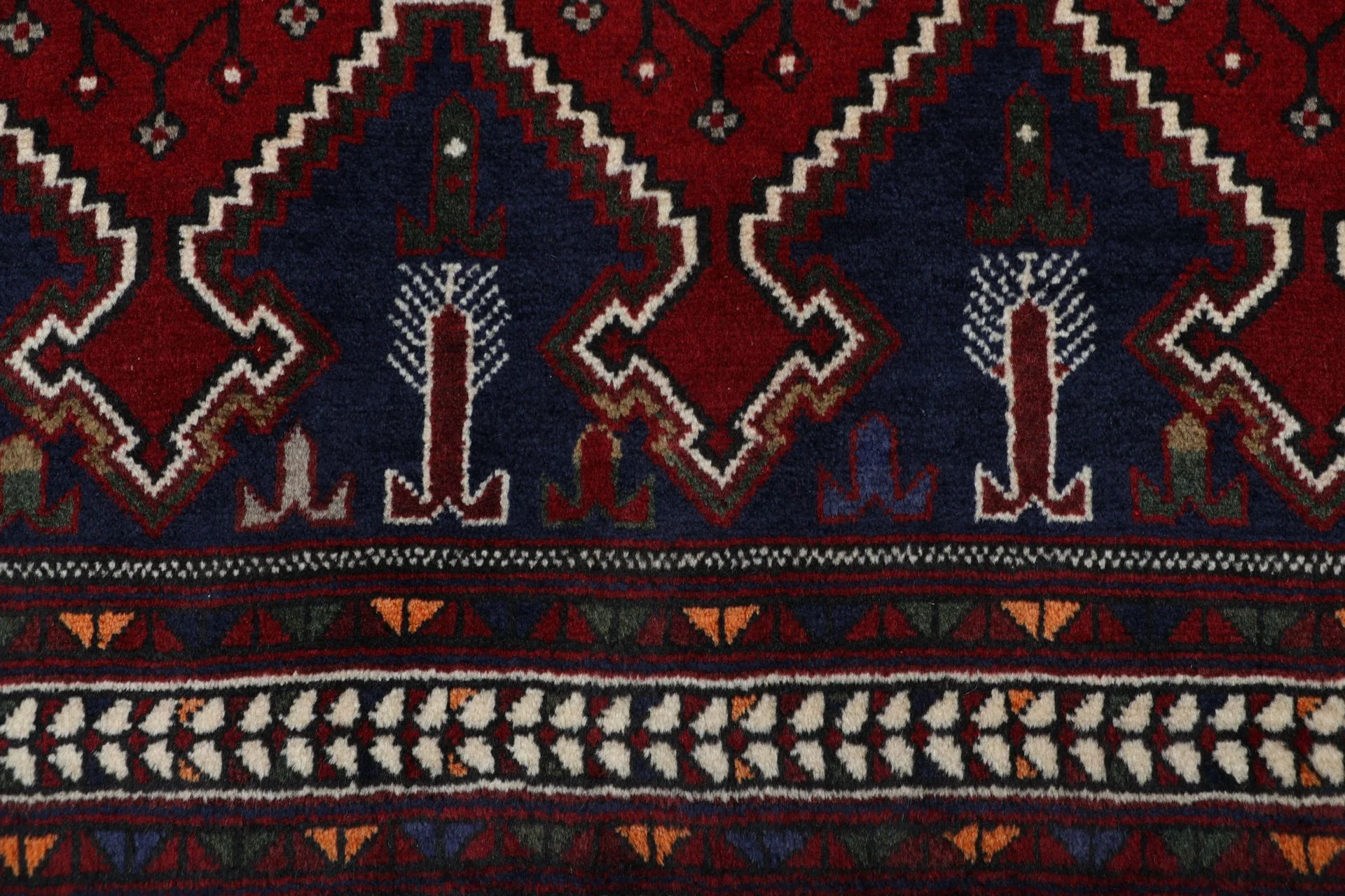 Persian Rug 169 × 238 cm in Wool, hand-knotted - Image 8