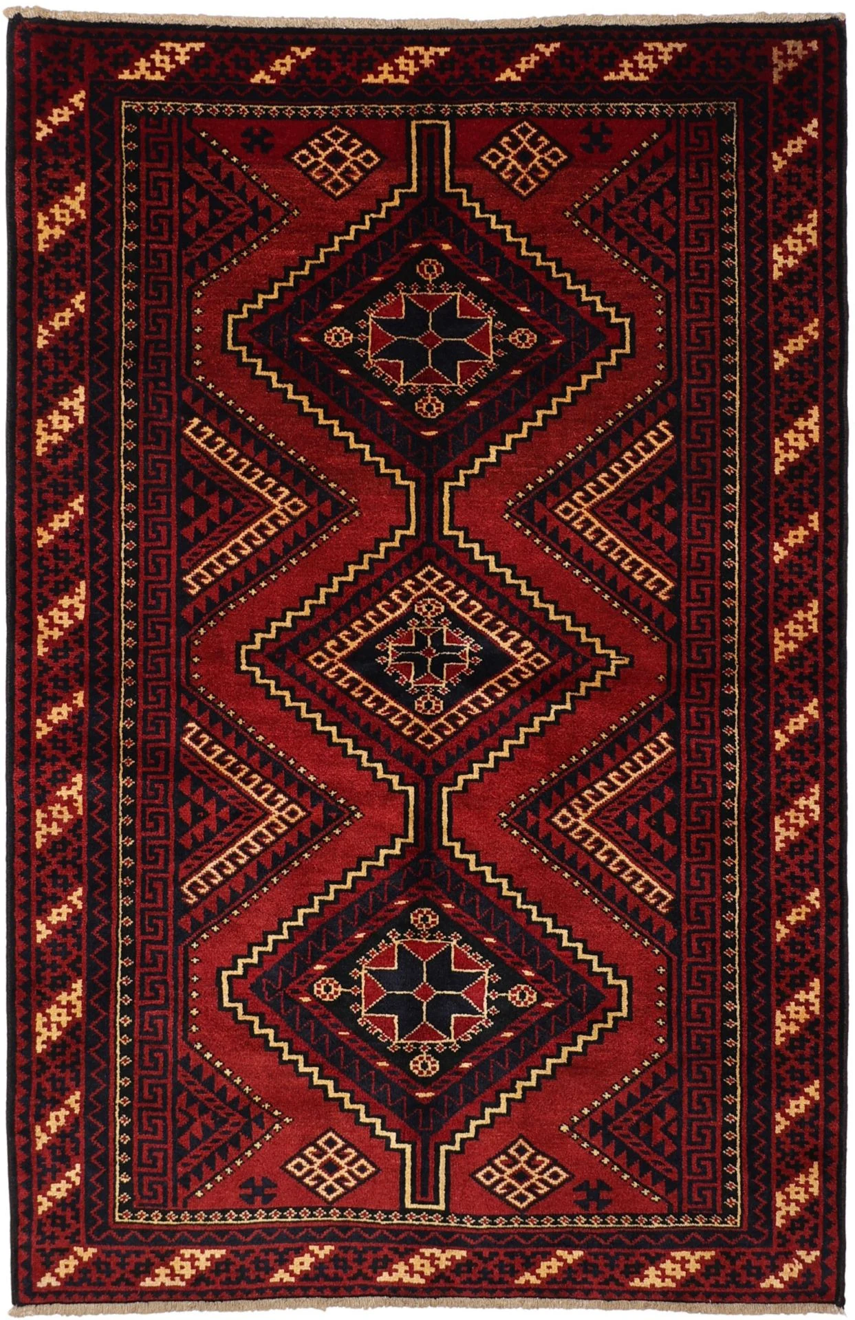 Wool Shiraz Persian Rug 165 × 250 cm, hand-knotted