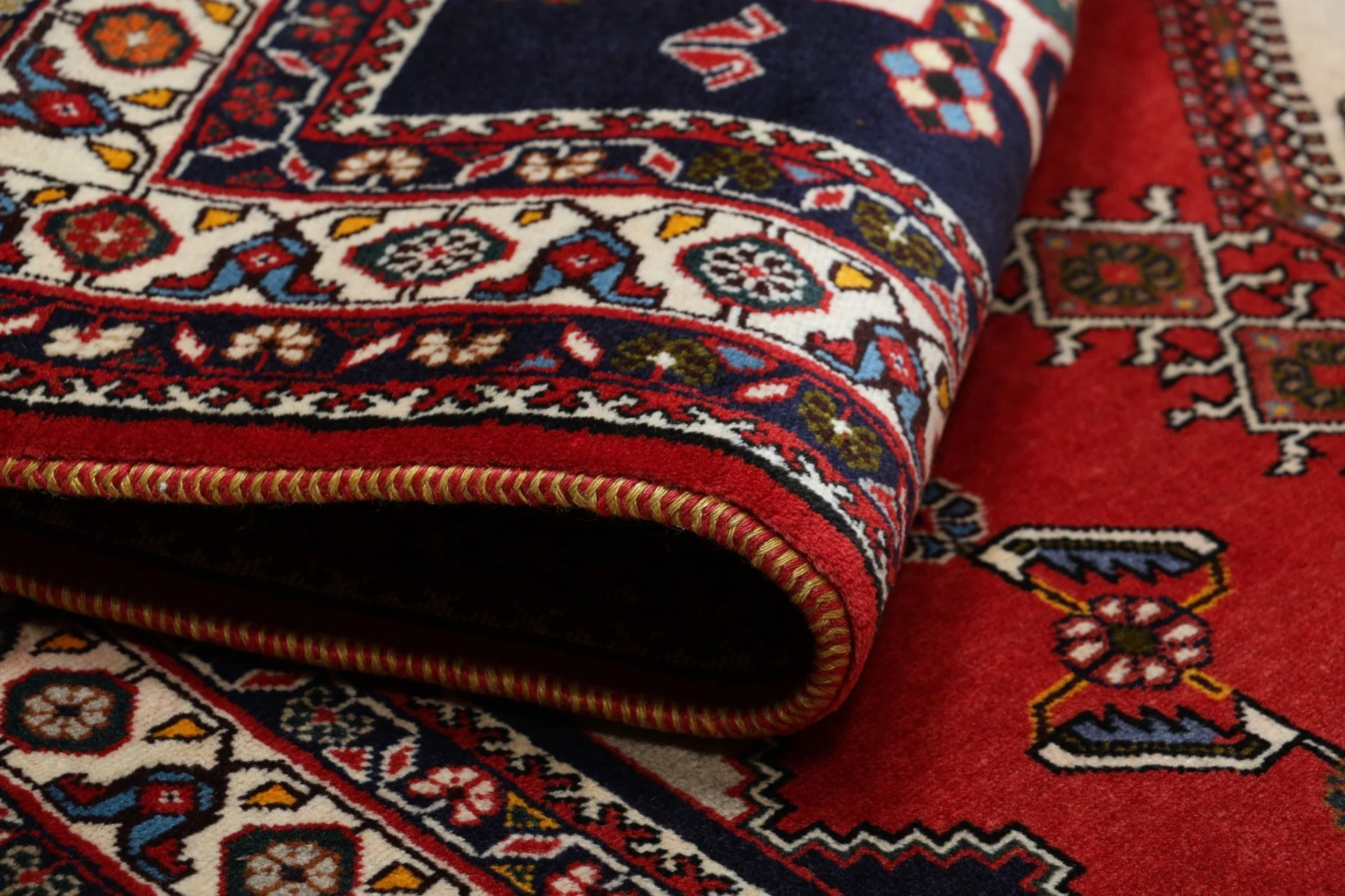 Shiraz Persian Rug 167 × 266 cm in Wool, hand-knotted - Image 10