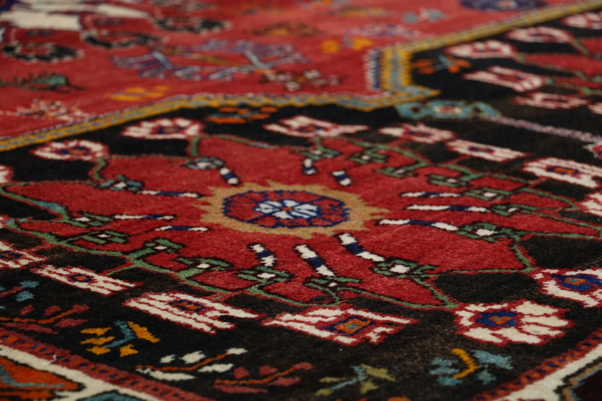 Wool Shiraz Persian Rug 160 × 260 cm, hand-knotted - Image 5