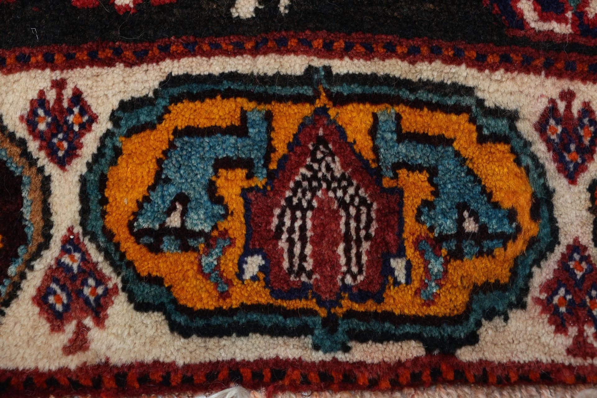 Wool Shiraz Persian Rug 160 × 260 cm, hand-knotted - Image 8