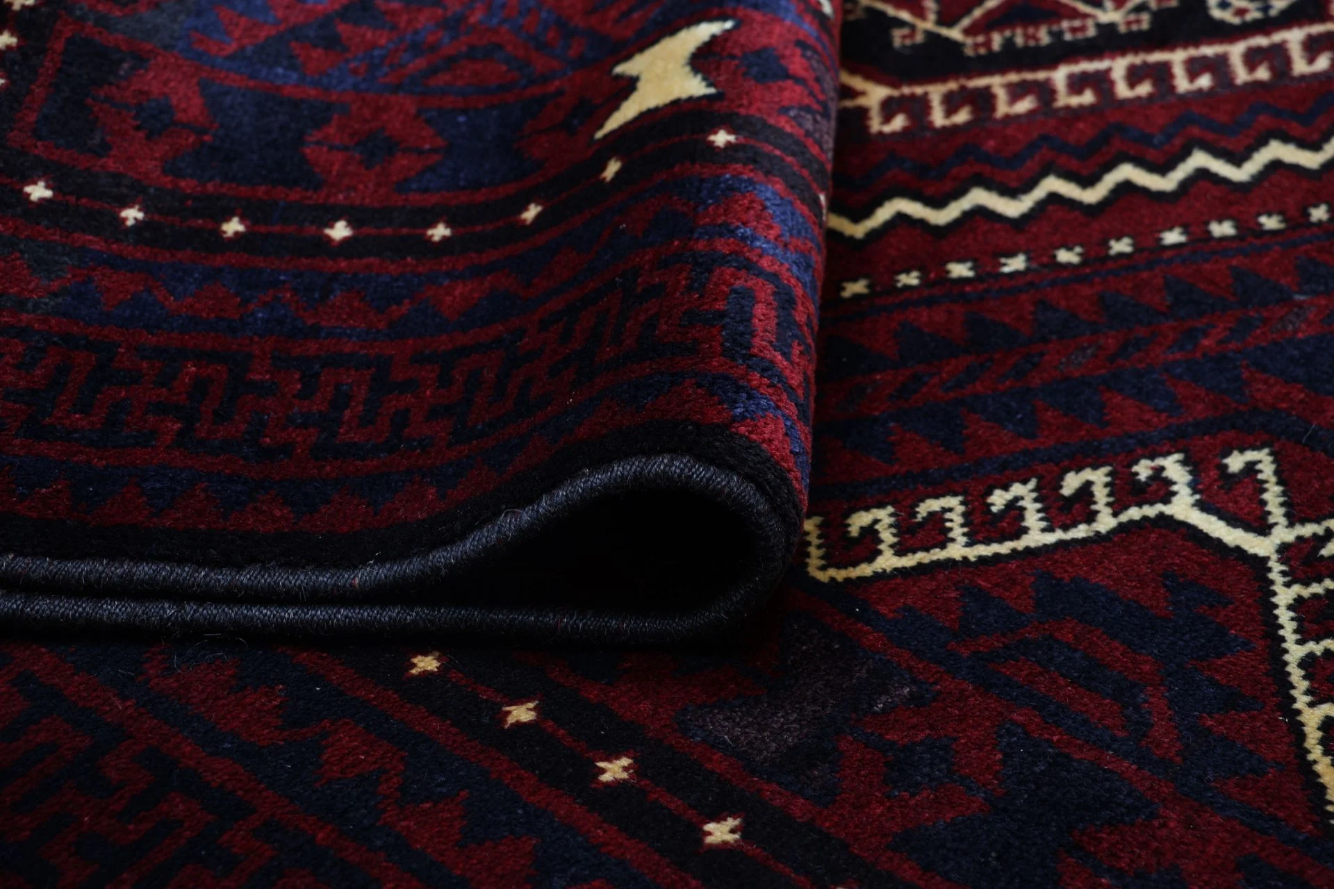 Wool Shiraz Persian Rug 170 × 257 cm, hand-knotted - Image 10