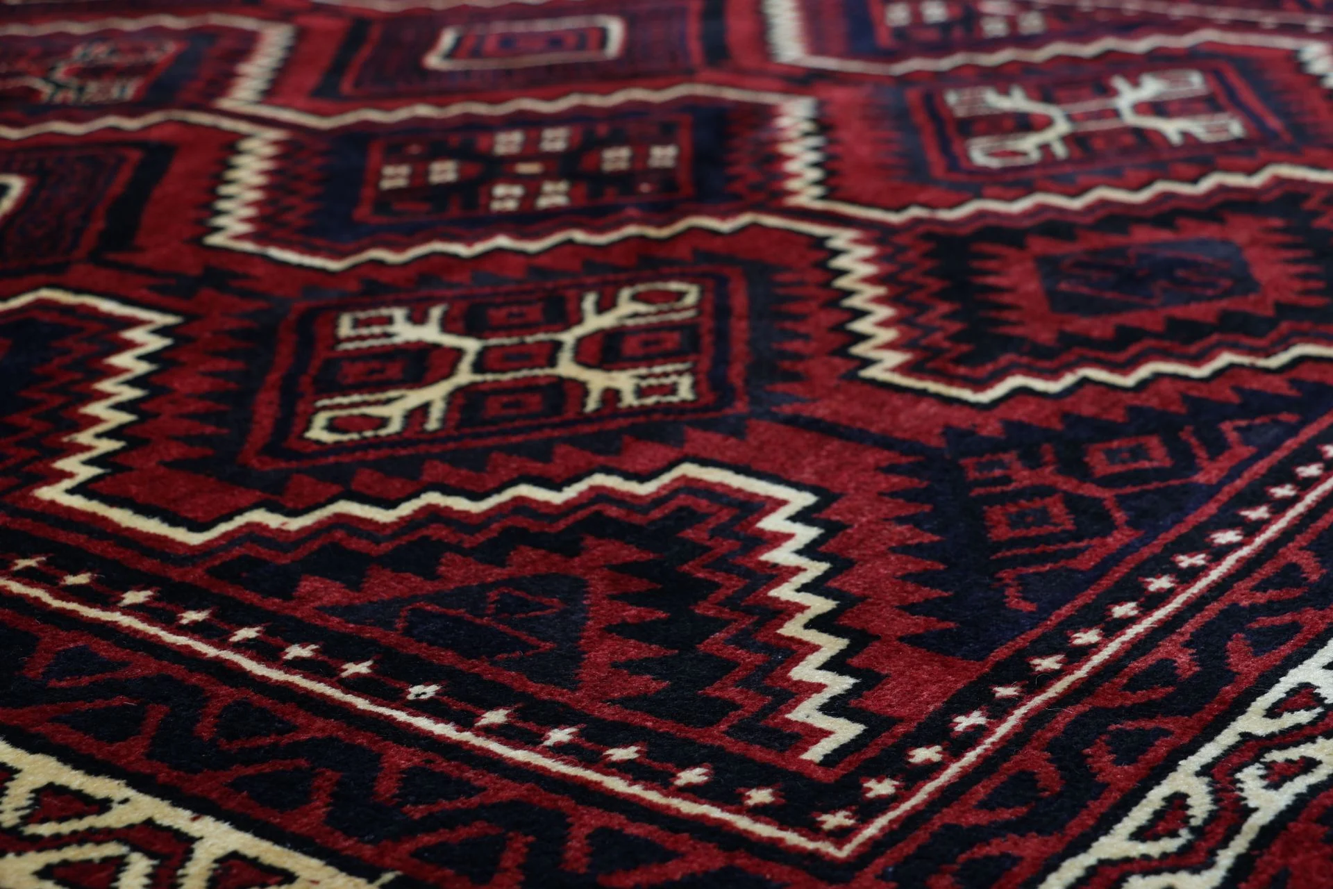 Shiraz Persian Rug 180 × 260 cm in Wool, hand-knotted - Image 5