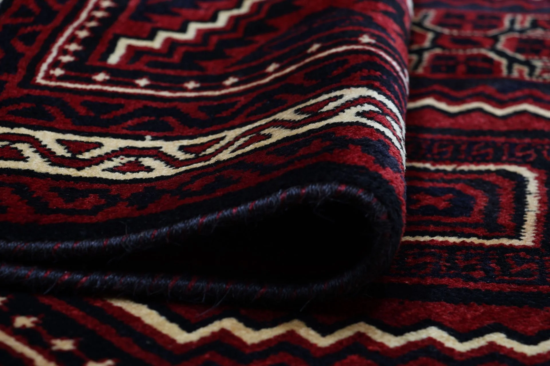 Shiraz Persian Rug 180 × 260 cm in Wool, hand-knotted - Image 10
