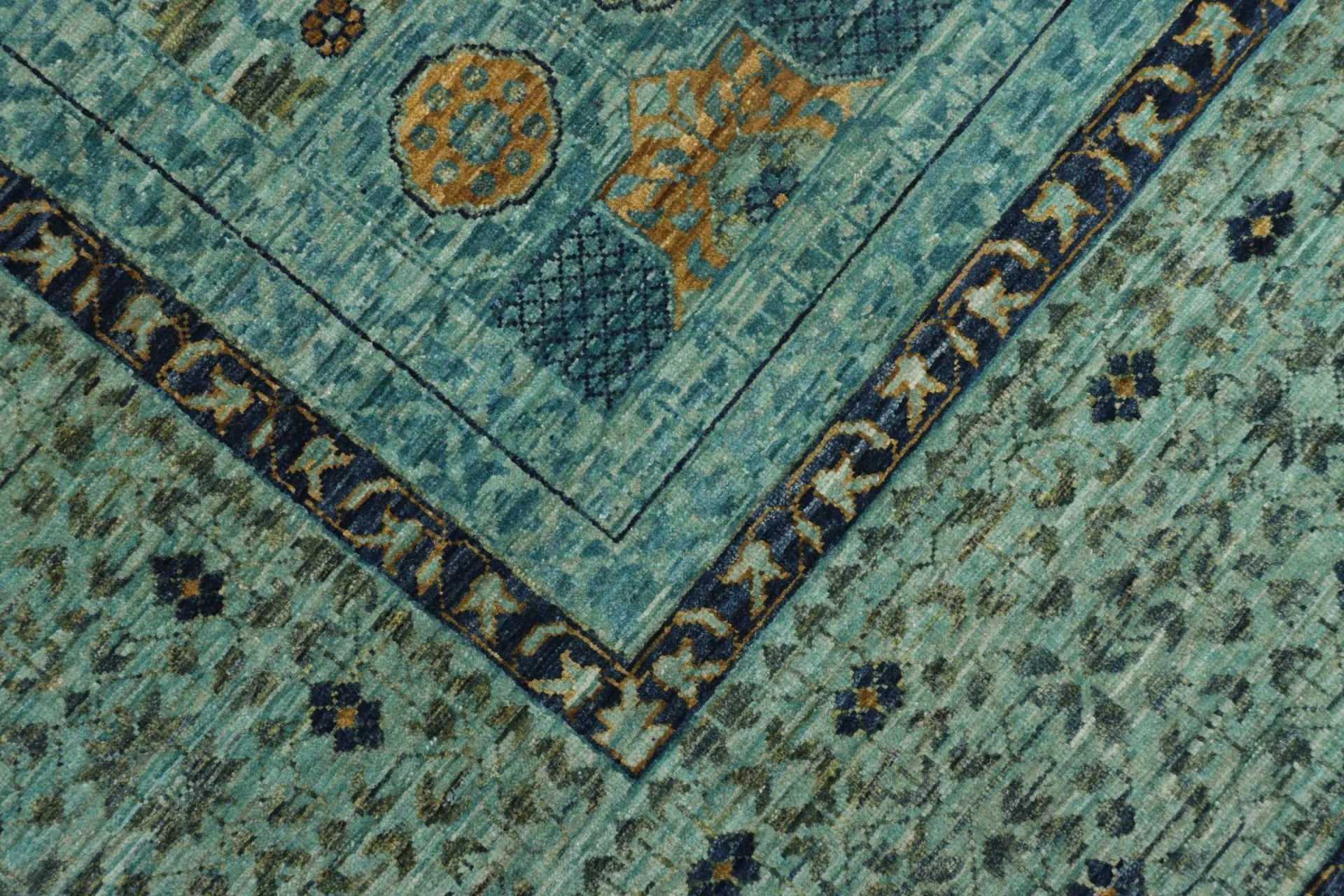 Mamluk Pakistani Rug 253 × 305 cm in Wool, hand-knotted - Image 6