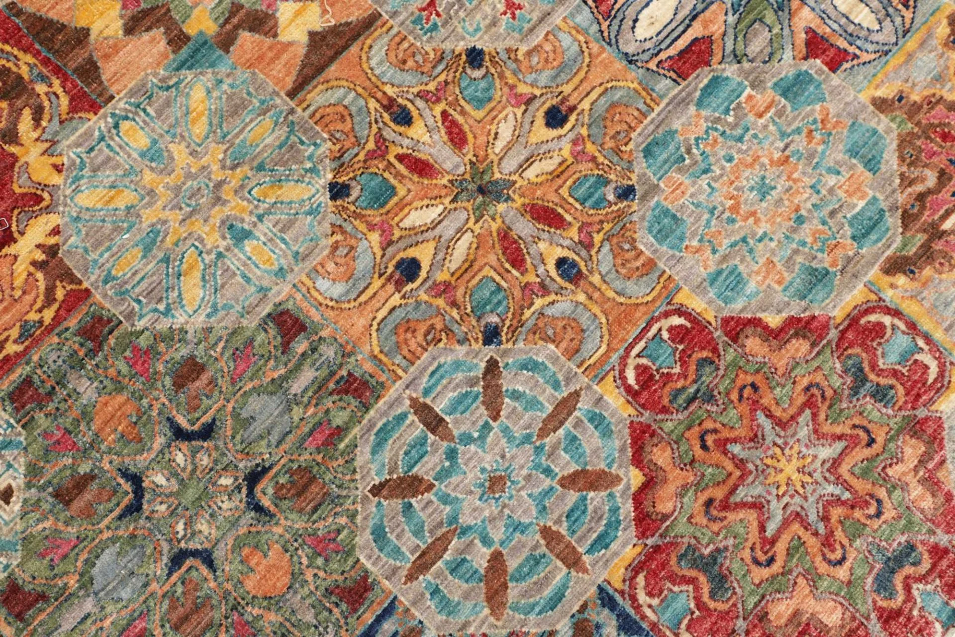 Wool Samarkand Pakistani Rug 245 × 299 cm, hand-knotted - Image 6