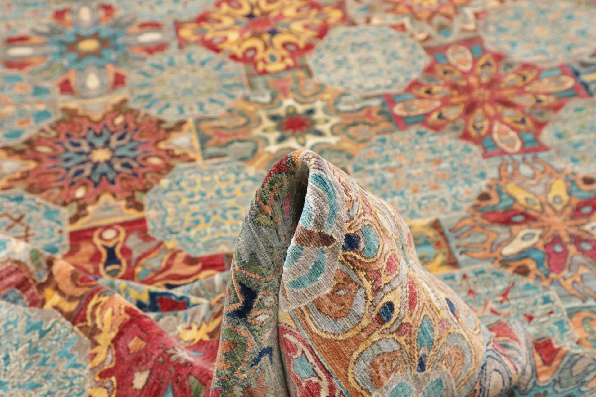 Wool Samarkand Pakistani Rug 240 × 306 cm, hand-knotted - Image 9