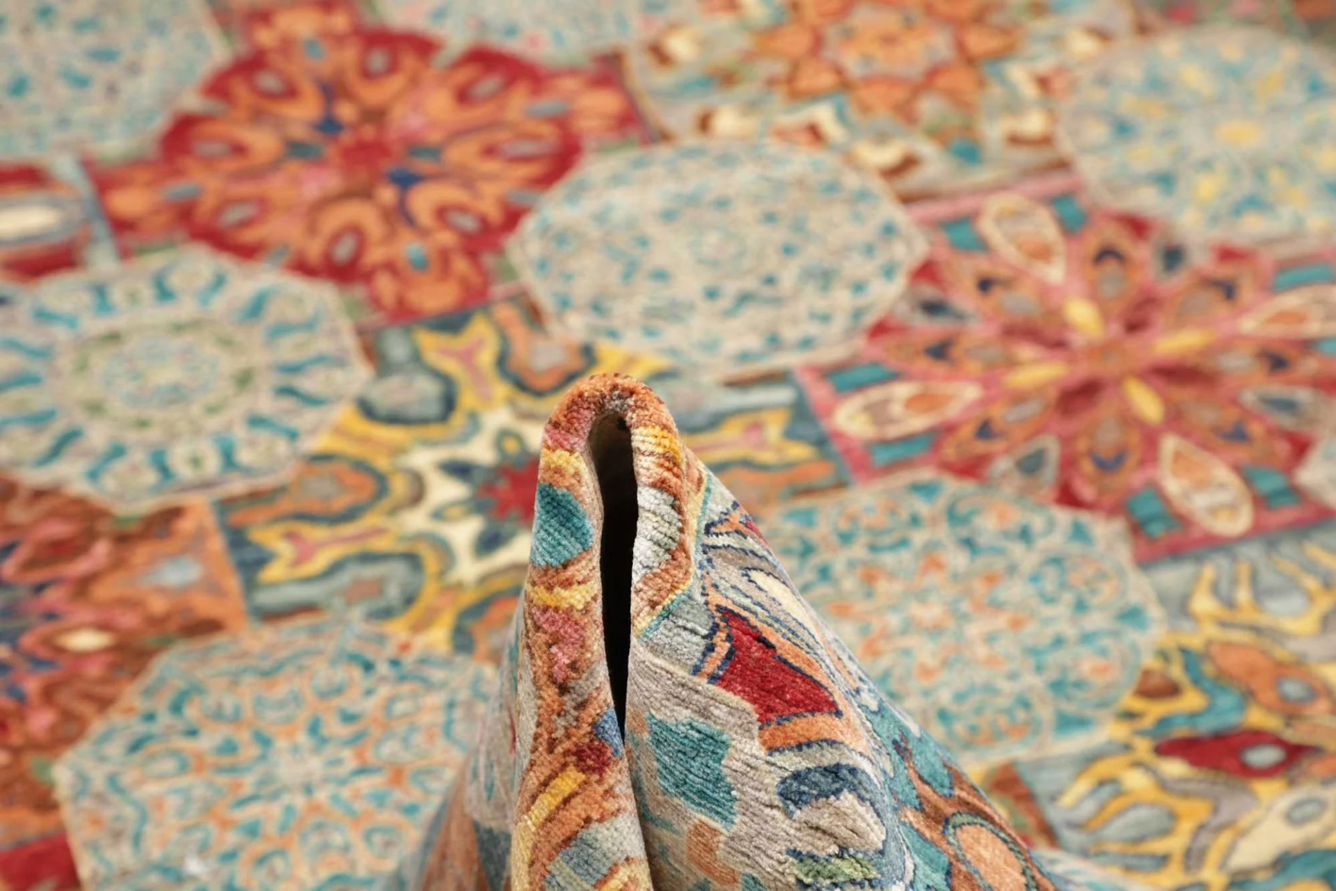Hand-Knotted Samarkand Pakistani Rug, 205 × 293 cm, Wool - Image 9
