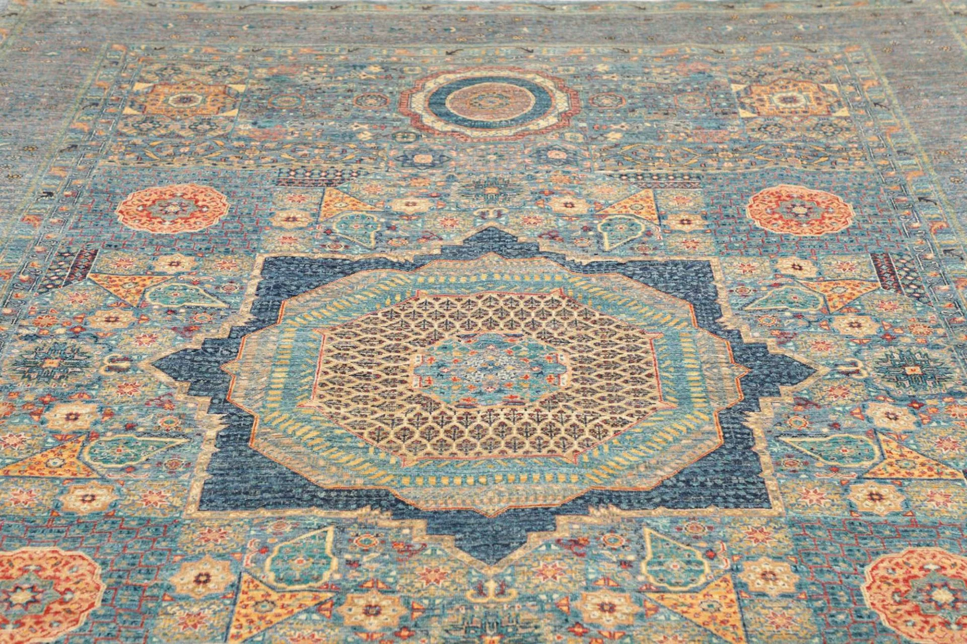 Mamluk Pakistani Rug 209 × 289 cm in Wool, hand-knotted - Image 8