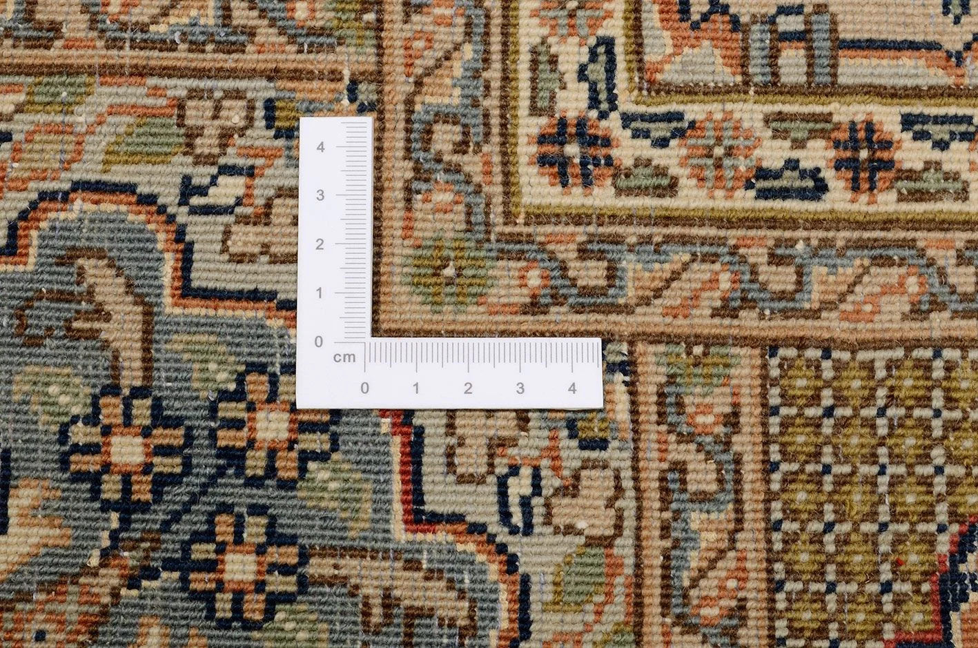 Hand-Knotted Qom Indian Rug, 200 × 250 cm, Wool - Image 3