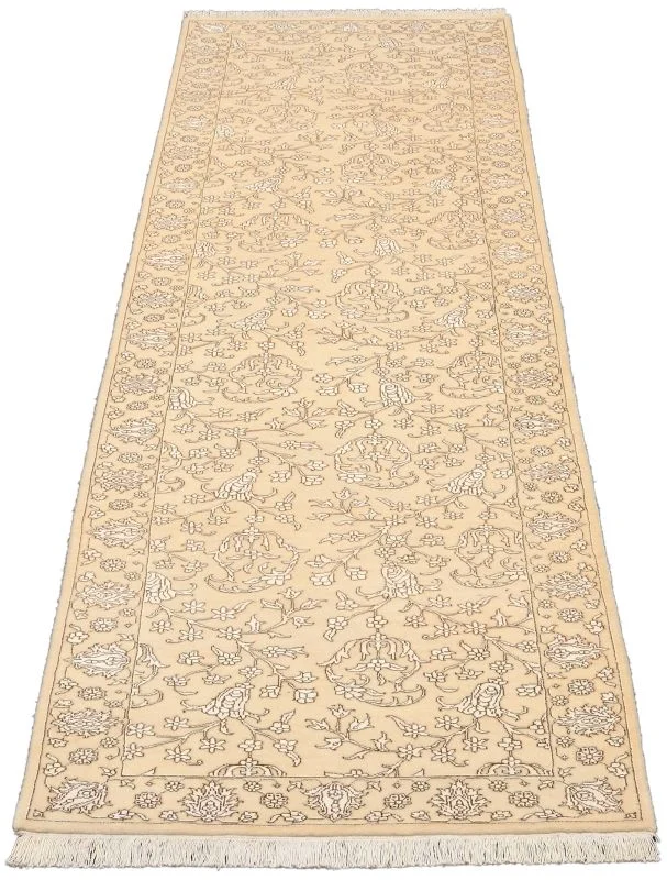 Alternative view of Tabriz Indian Rug 80 × 299 cm in Wool, hand-knotted