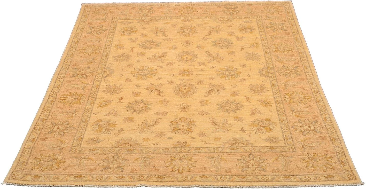 Alternative view of Hand-Knotted Ziegler Pakistani Rug, 149 × 197 cm, Wool